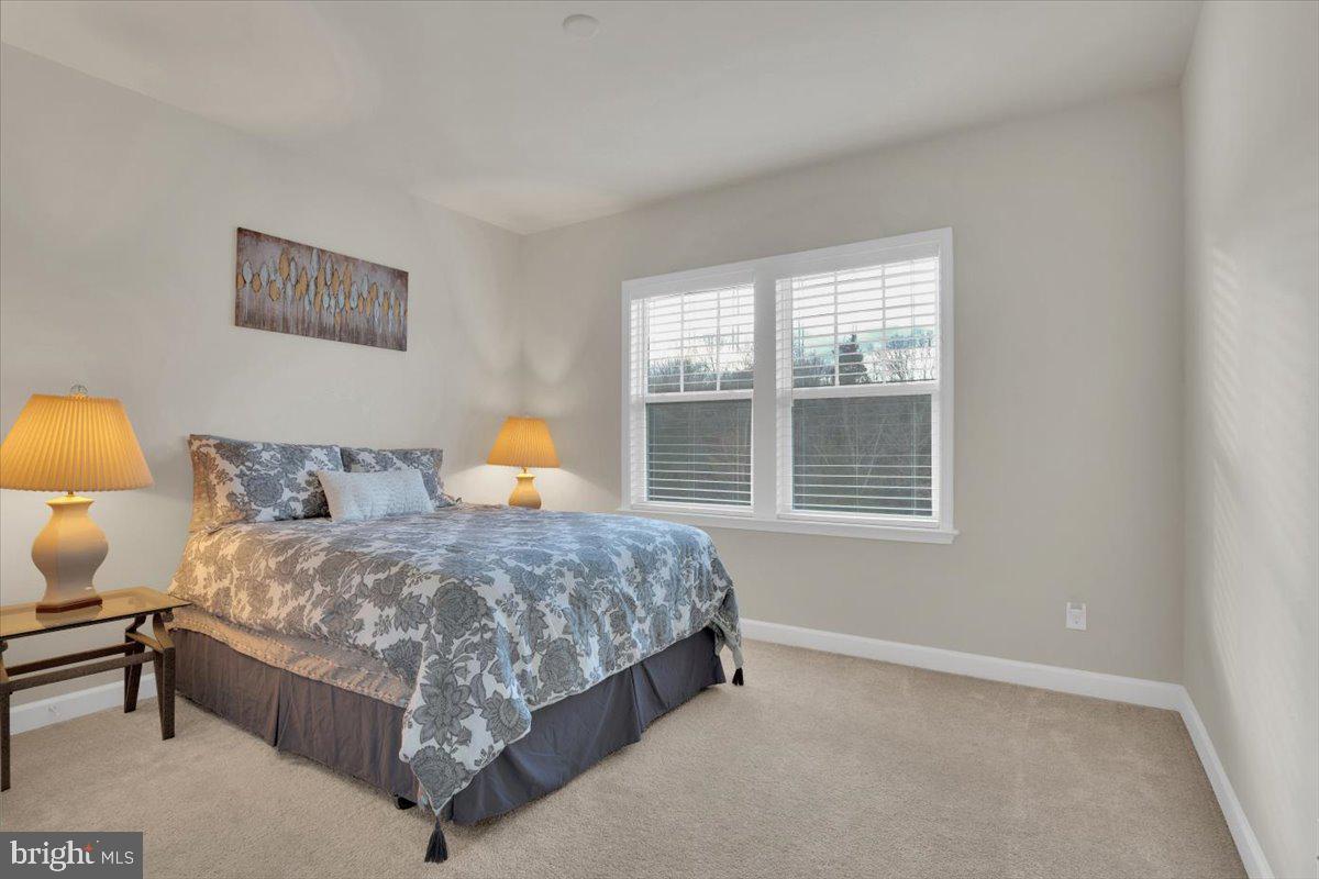 ROSEDALE - Residential