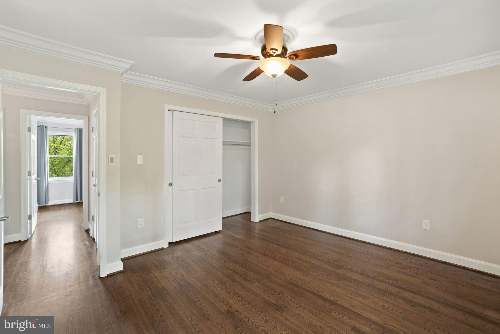 BRADLEY MANOR - Residential