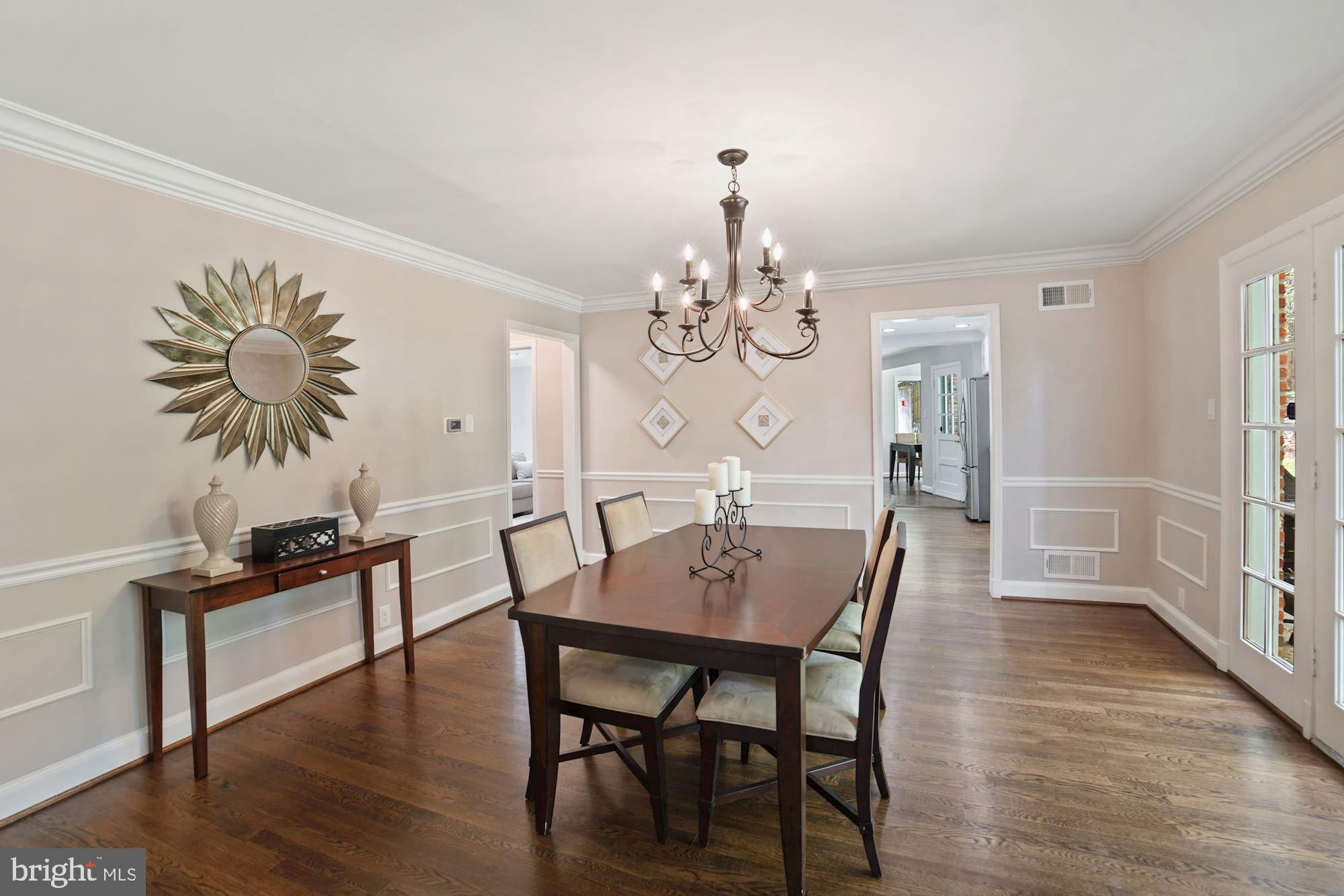 BRADLEY MANOR - Residential