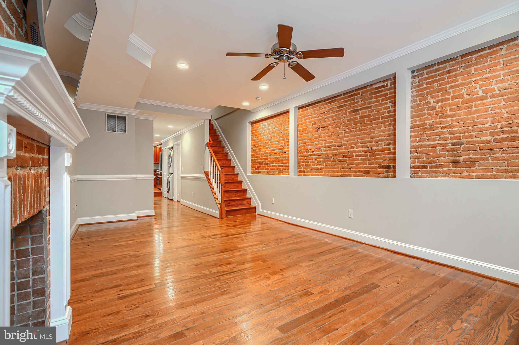 135 E WEST STREET