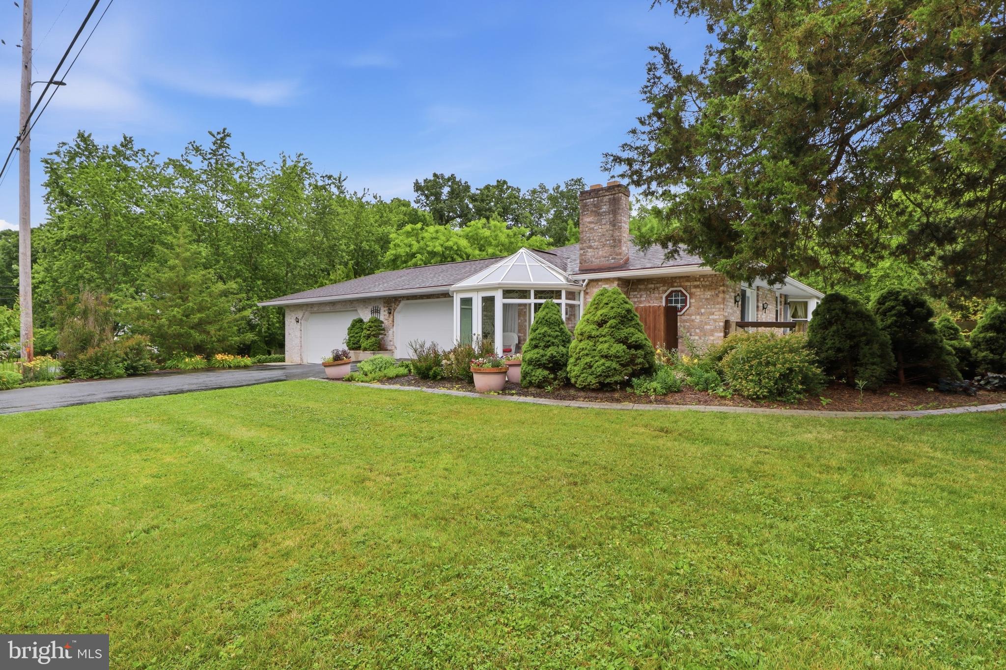 22 BURNSIDE DRIVE