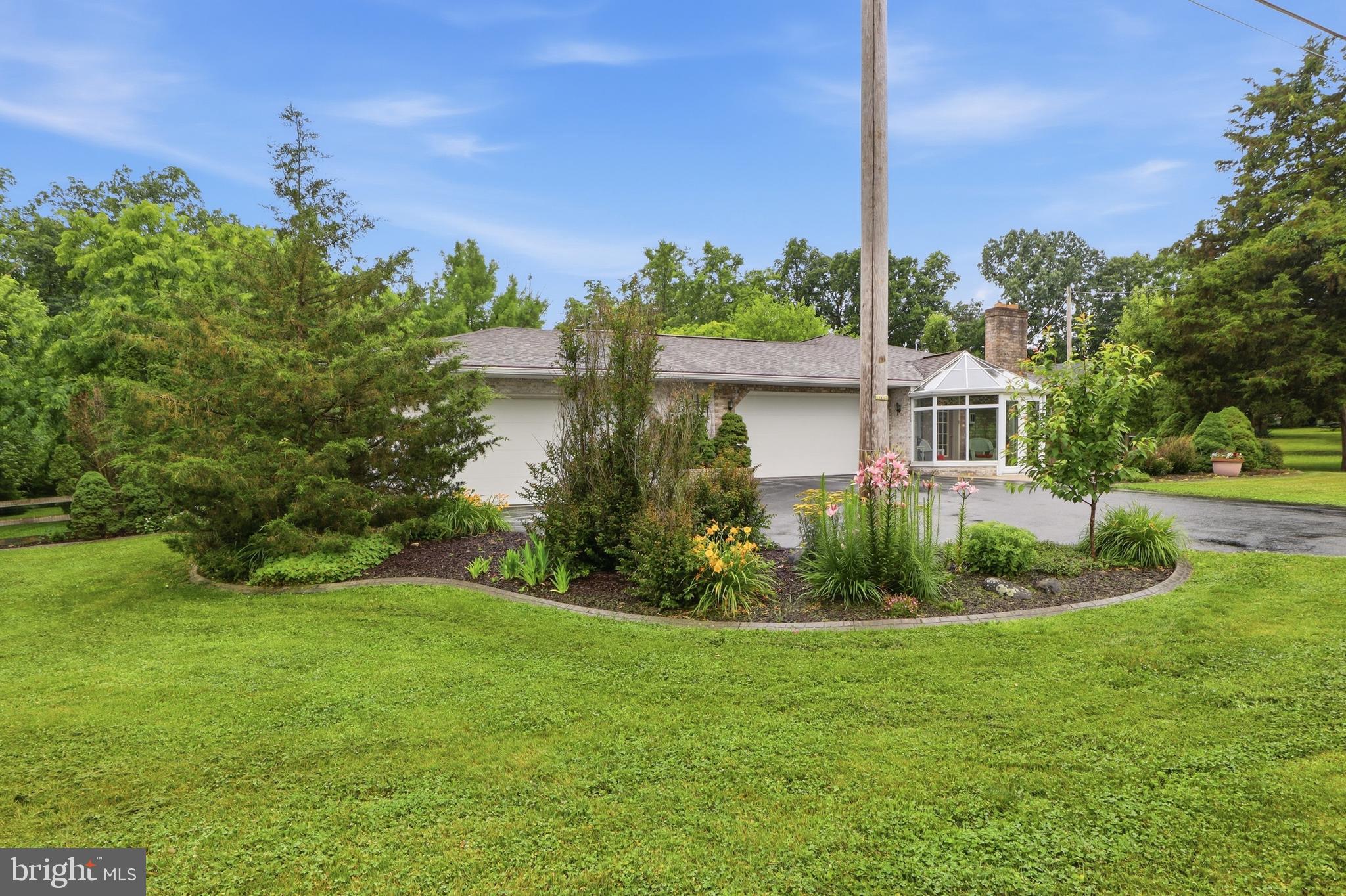 22 BURNSIDE DRIVE