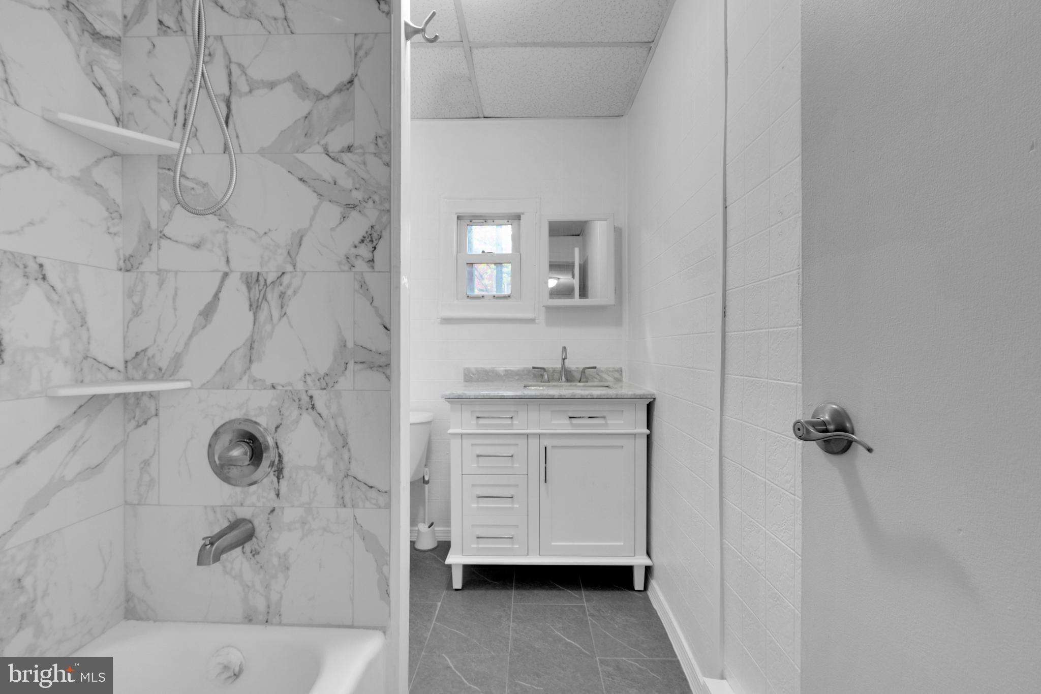 BETHLEHEM - Residential Lease