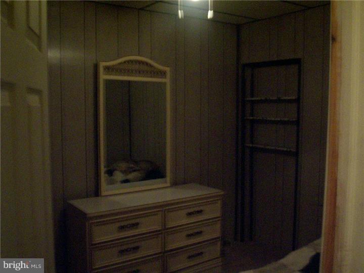 WHITMAN - Residential