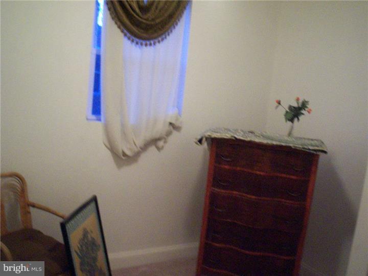 WHITMAN - Residential