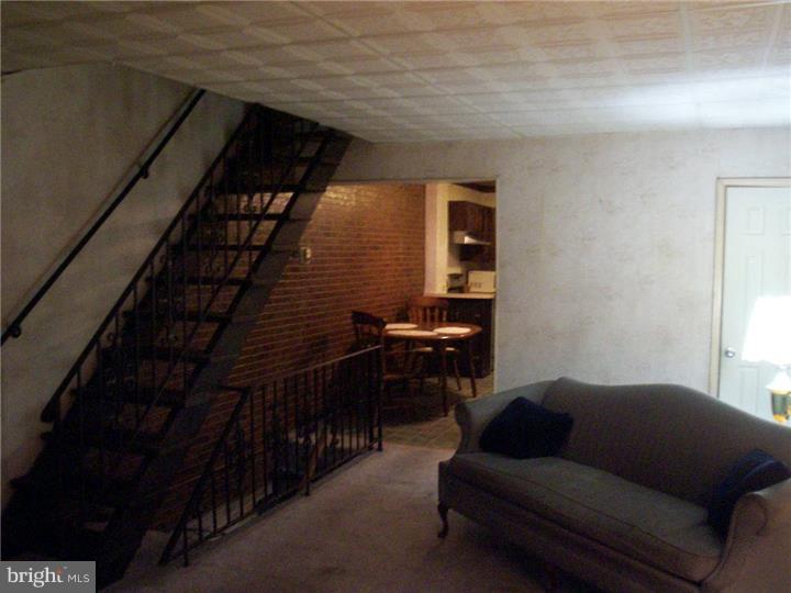 WHITMAN - Residential