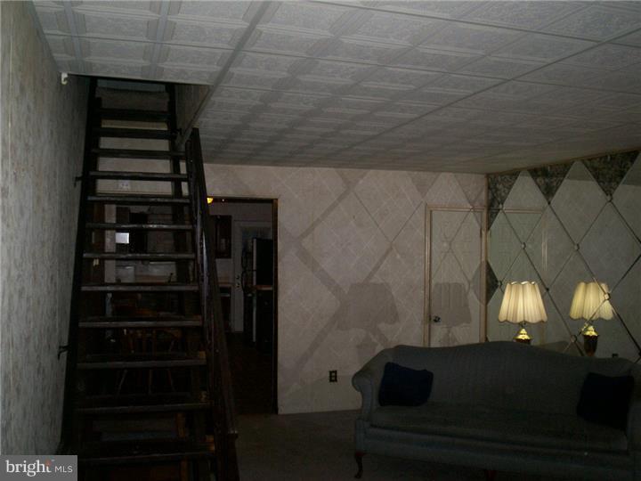 WHITMAN - Residential