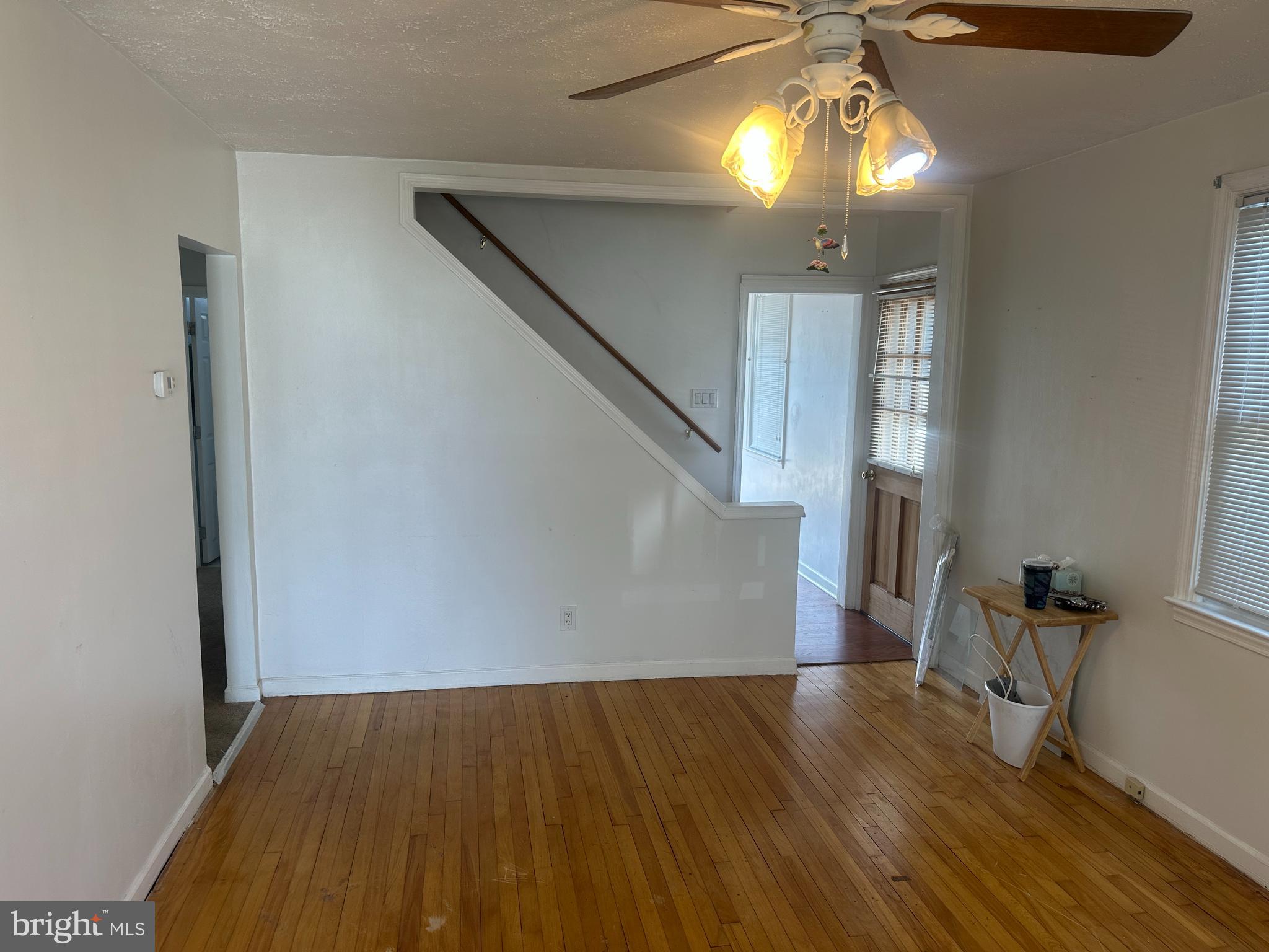 LYNBROOK - Residential