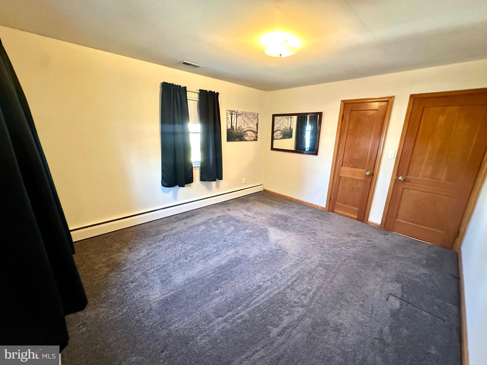 OAKLAND TERRACE - Residential