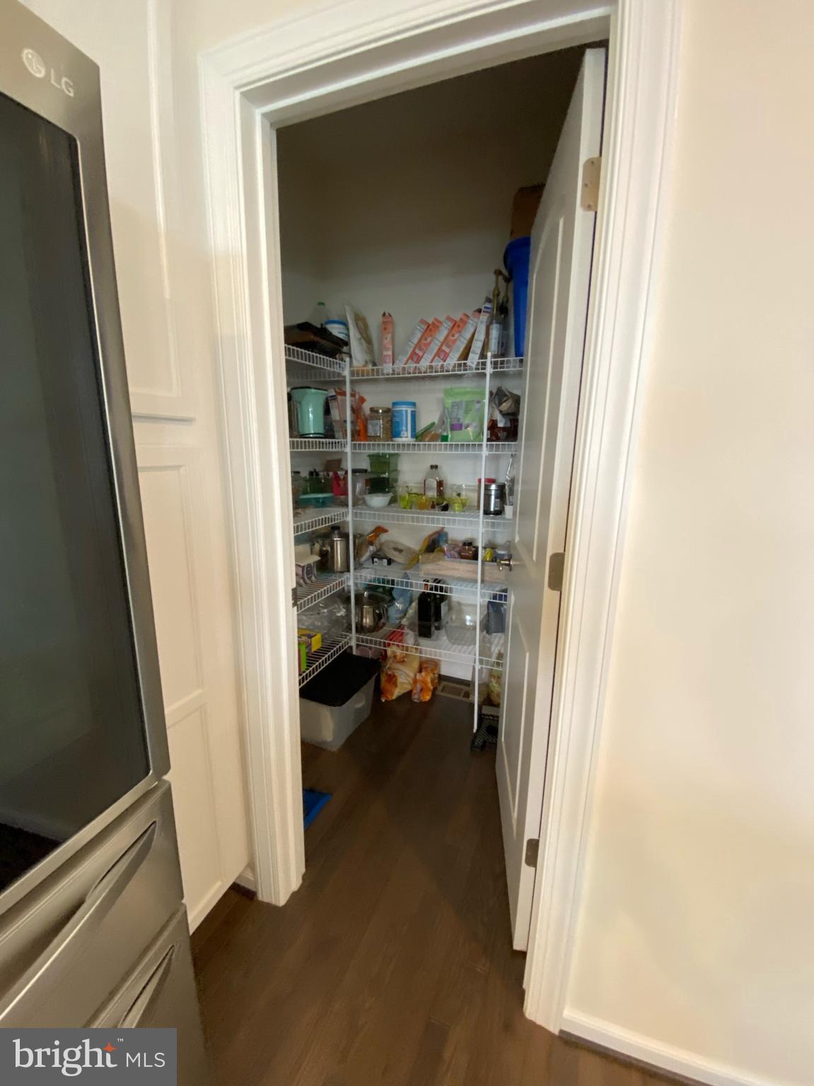 MOON GLADE FARM - Residential Lease