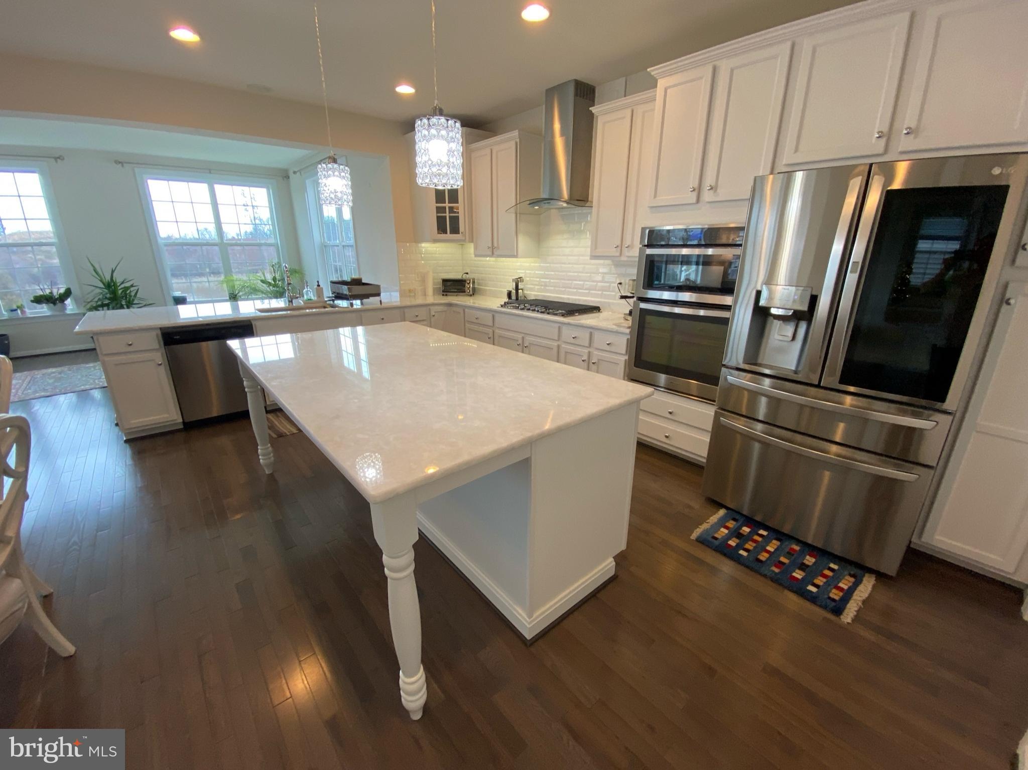 MOON GLADE FARM - Residential Lease