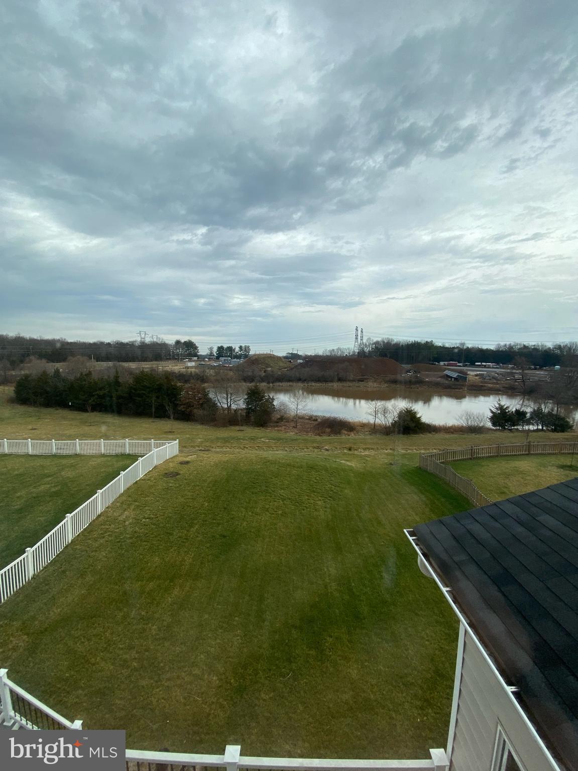 MOON GLADE FARM - Residential Lease