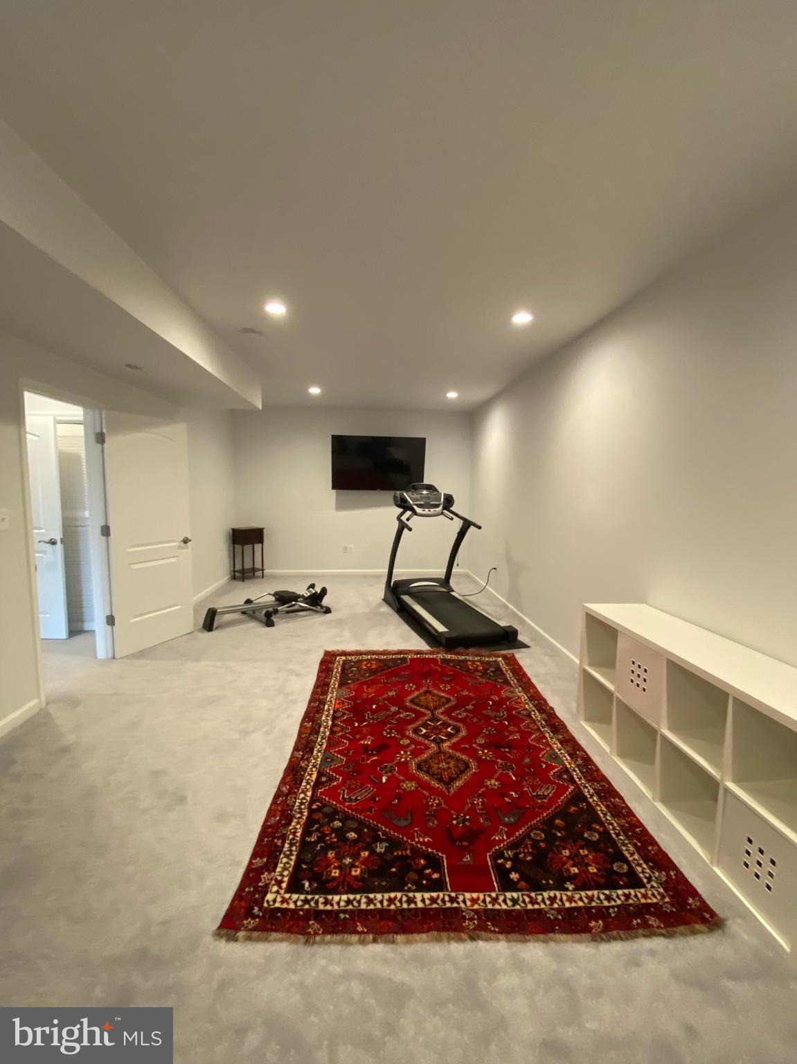 MOON GLADE FARM - Residential Lease