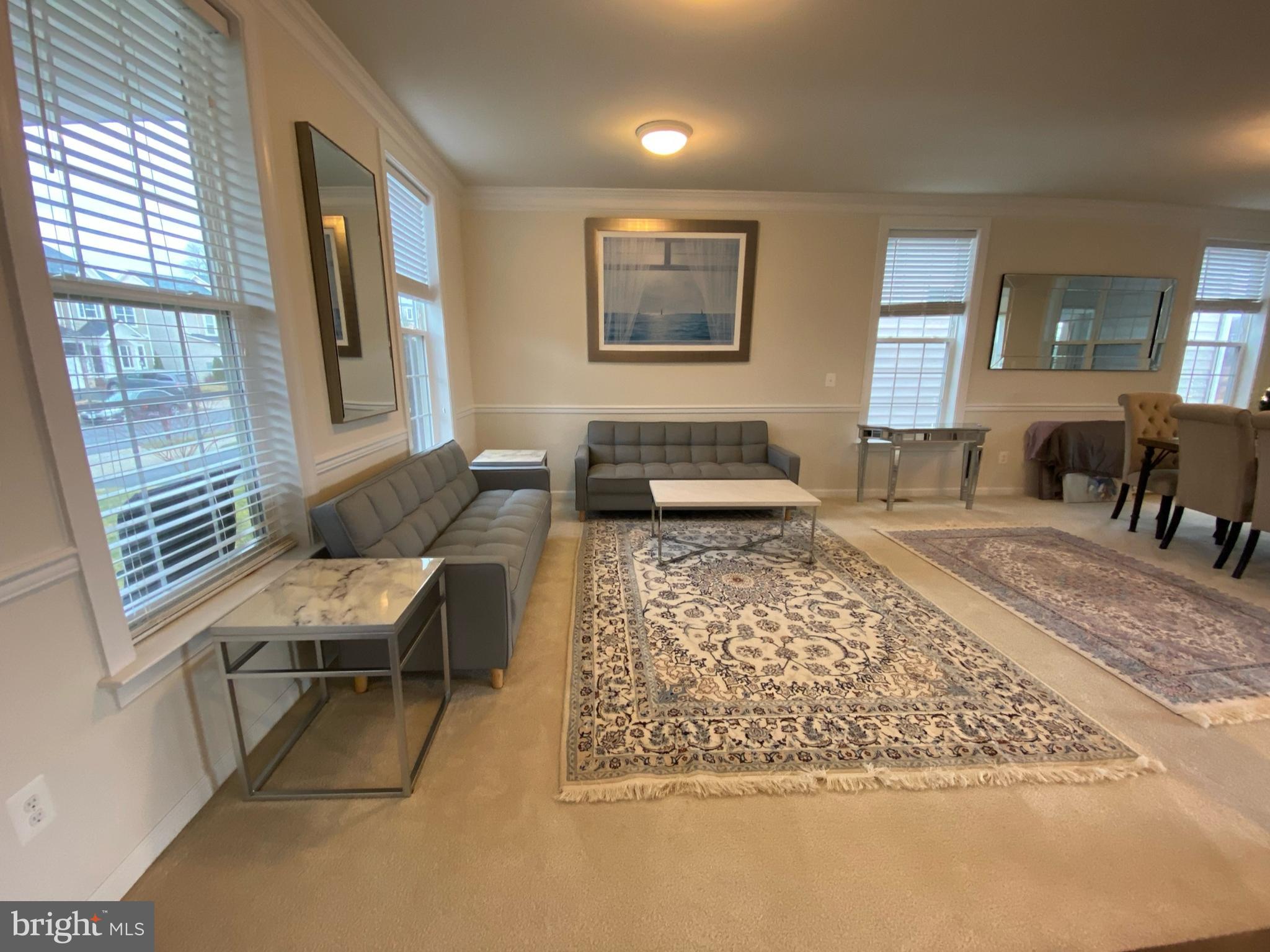 MOON GLADE FARM - Residential Lease