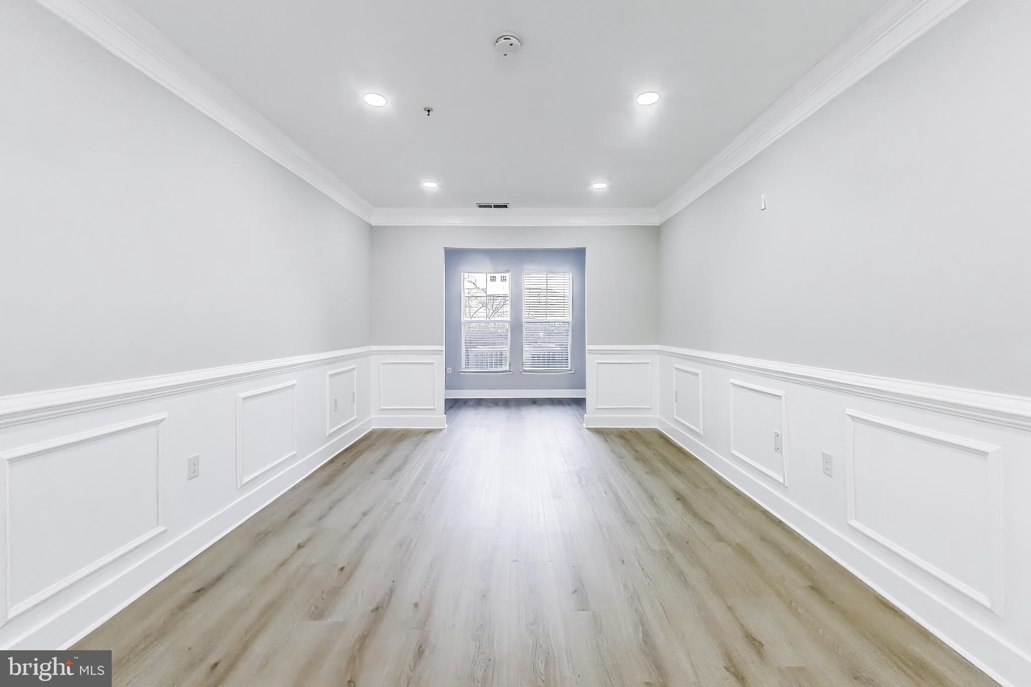 THE ADDISON AT ST PAUL - Residential