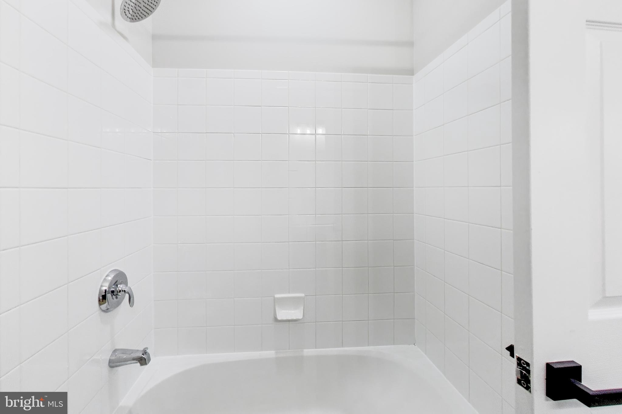 THE ADDISON AT ST PAUL - Residential