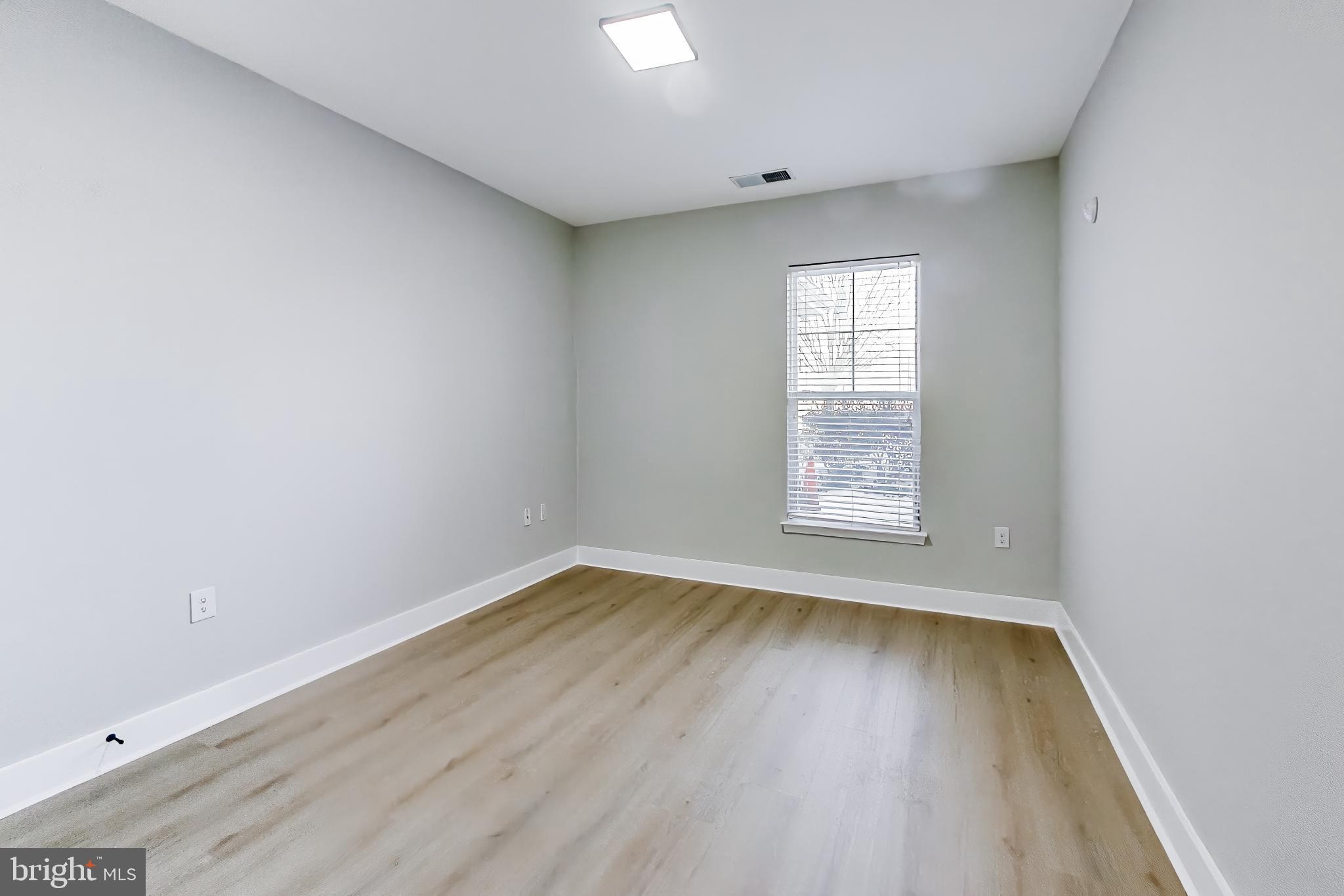 THE ADDISON AT ST PAUL - Residential