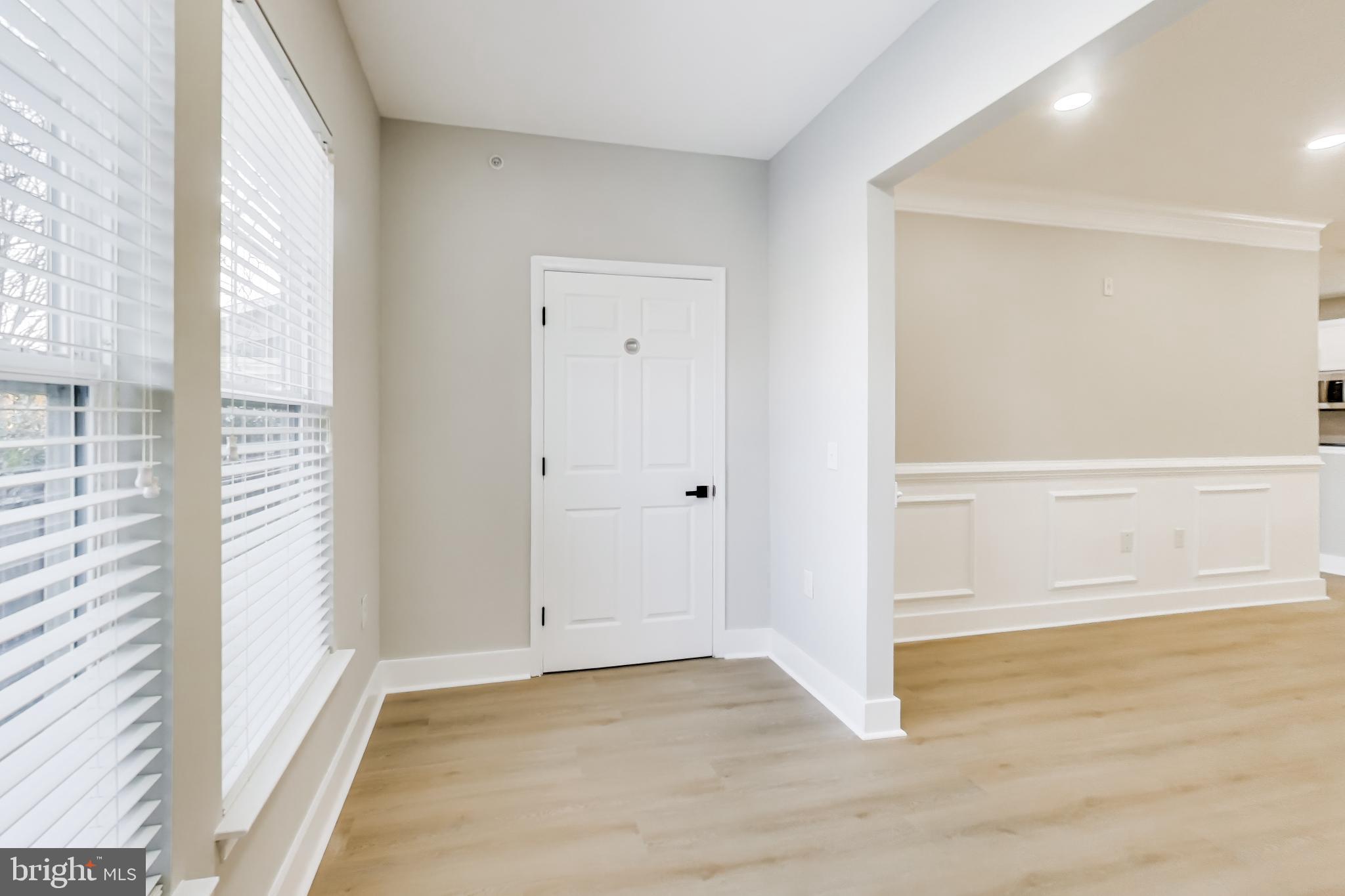 THE ADDISON AT ST PAUL - Residential