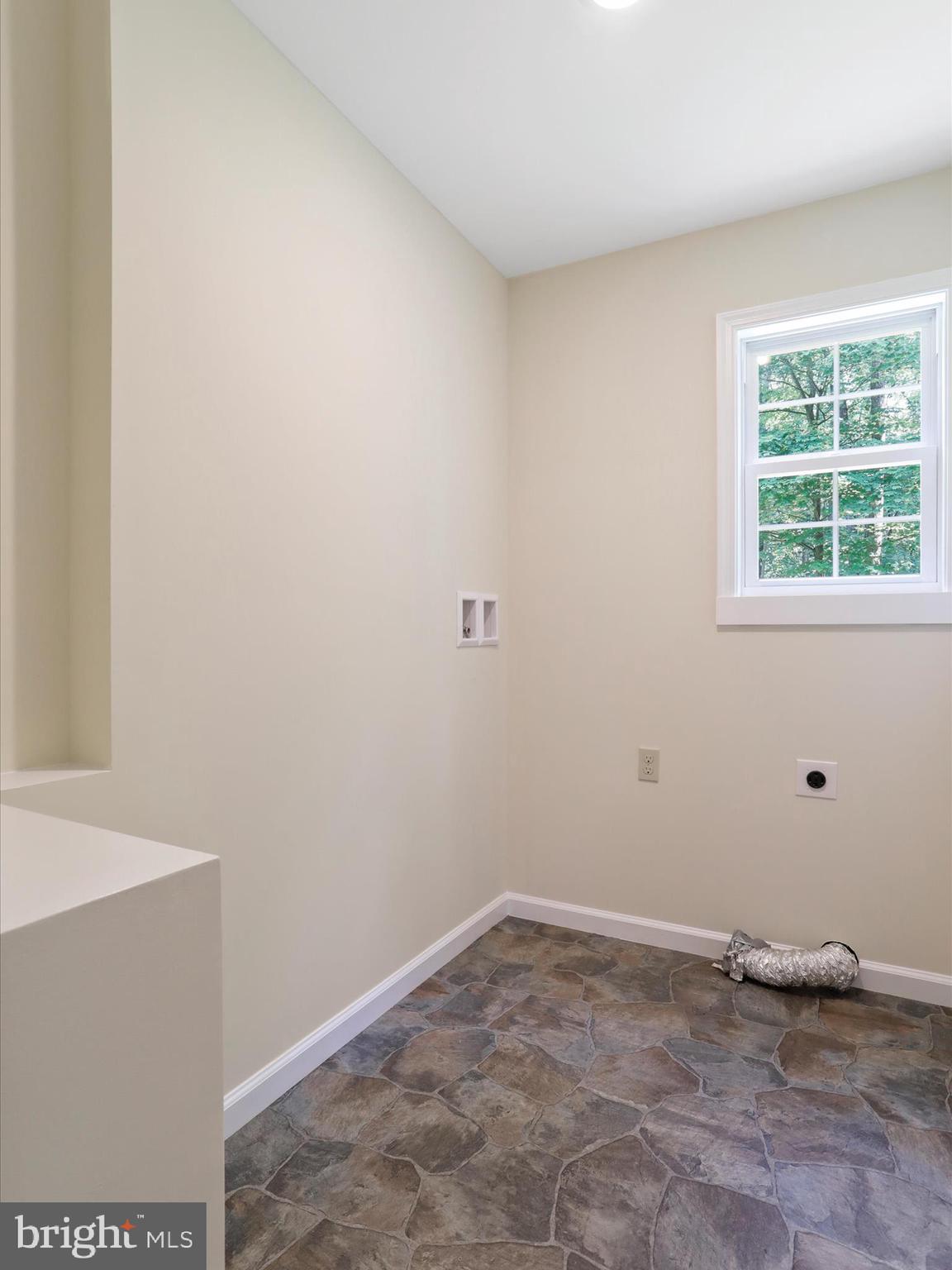 OAKRIDGE WEST - Residential