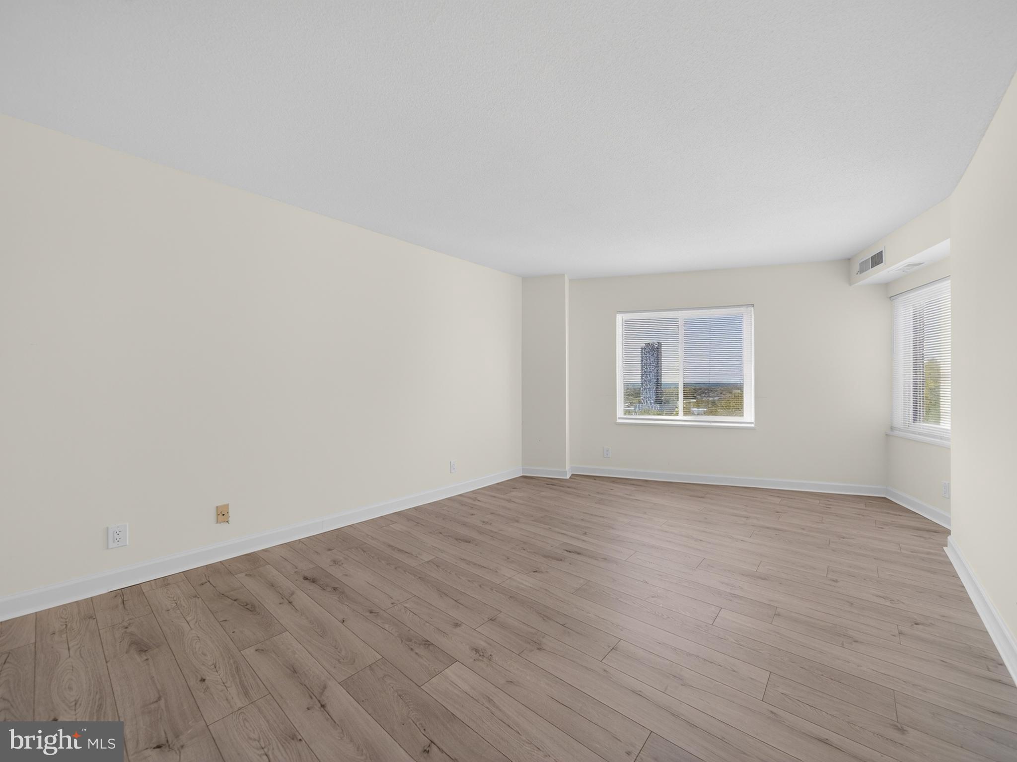 ROTONDA - Residential