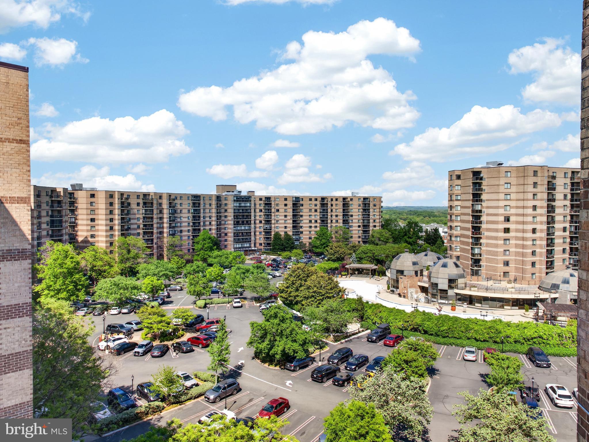 ROTONDA - Residential