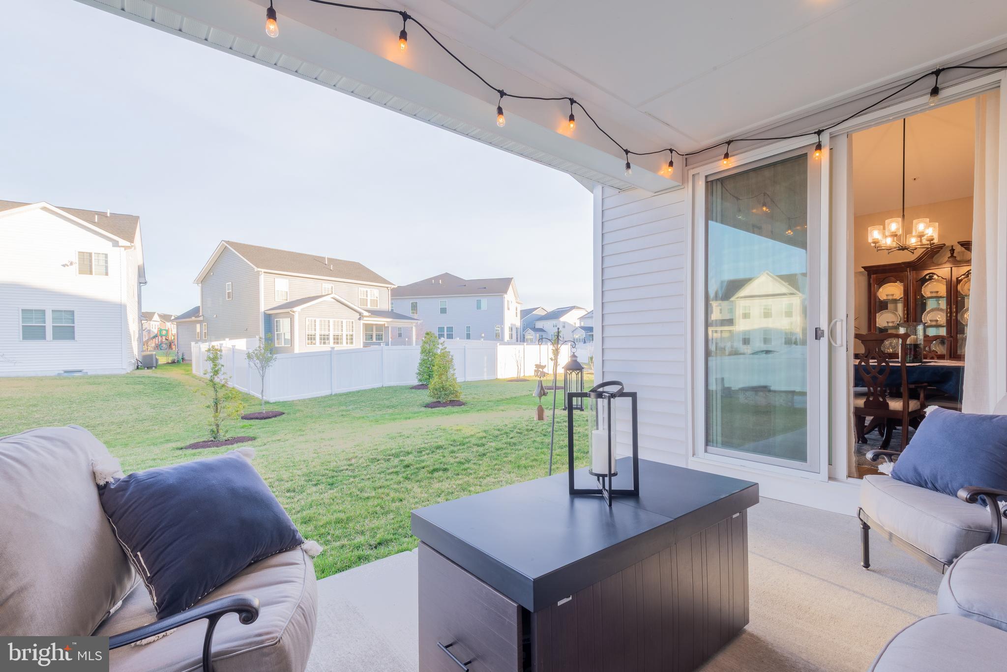 TWO RIVERS - Residential