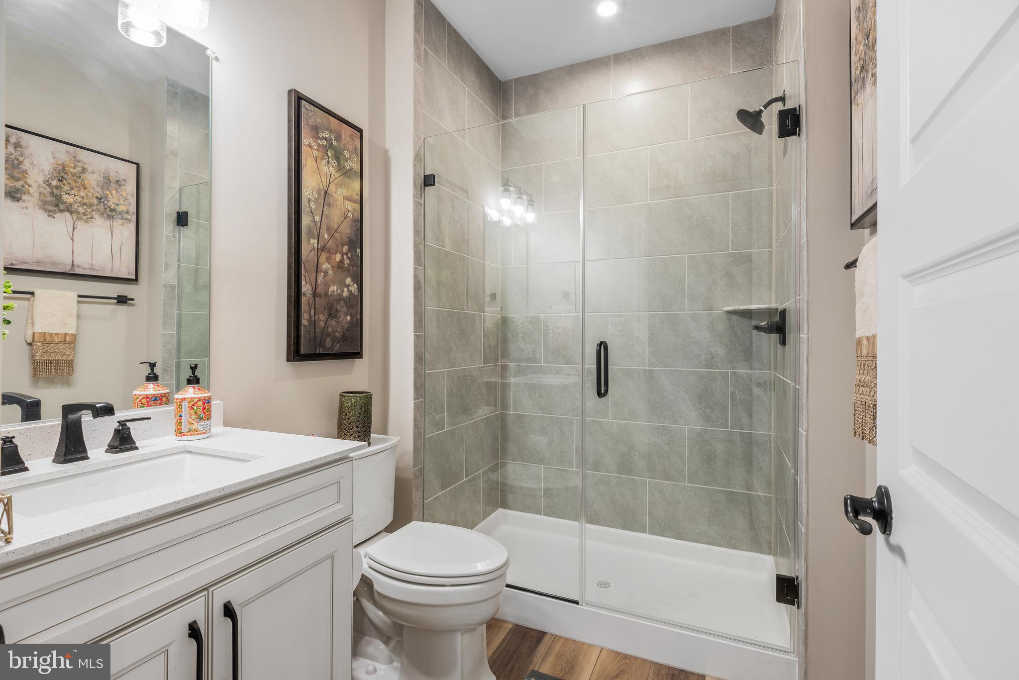 TWO RIVERS - Residential