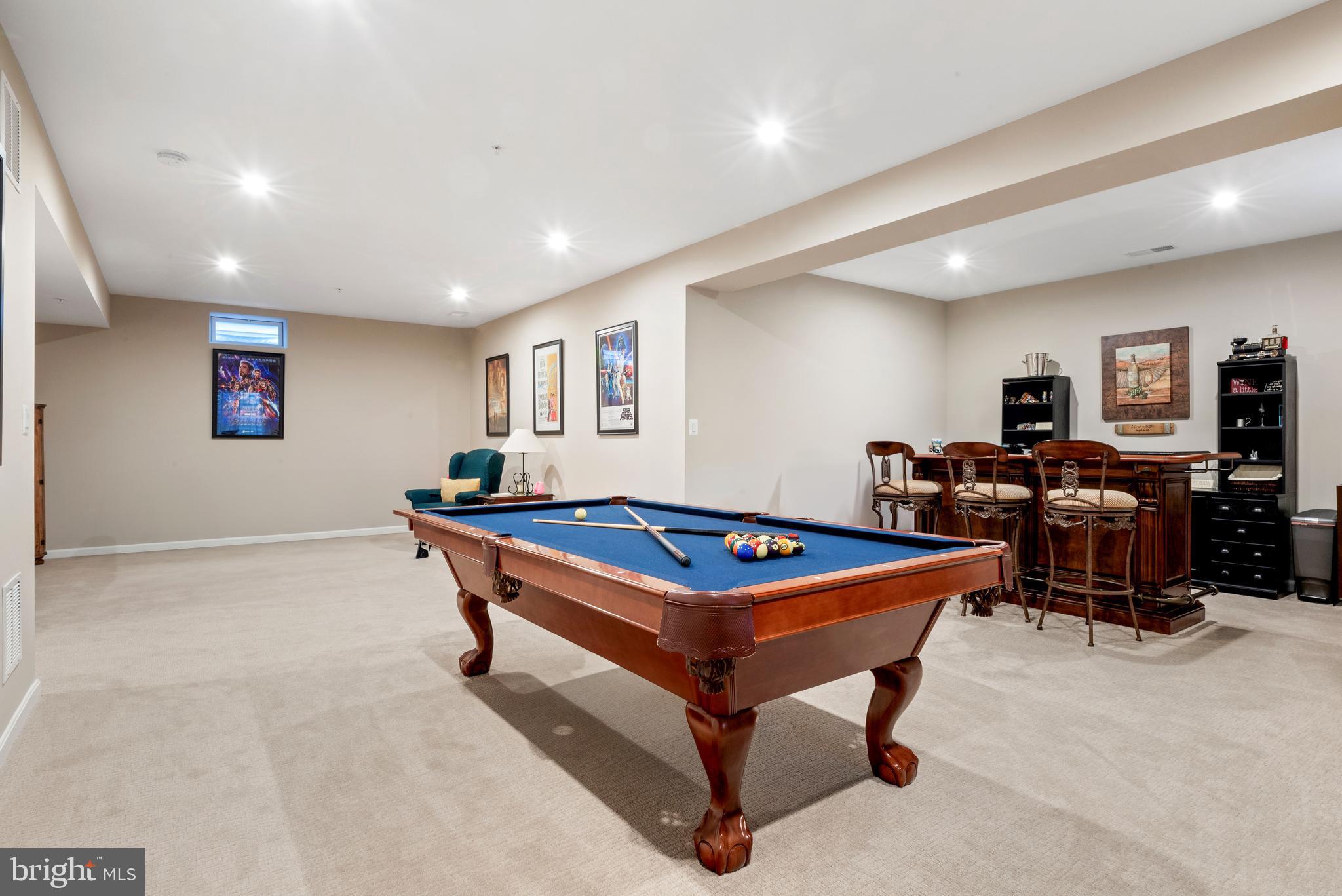 TWO RIVERS - Residential