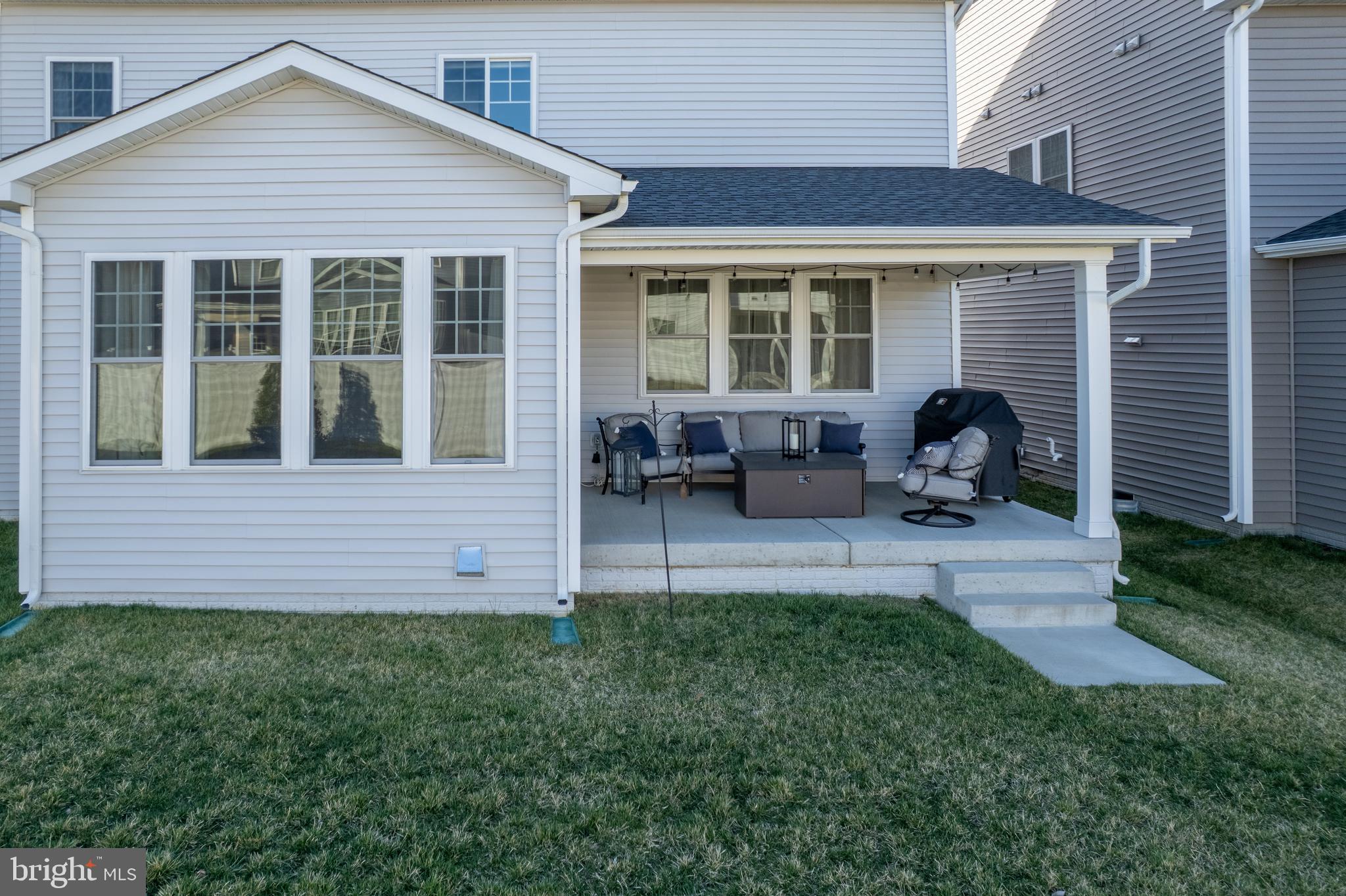 TWO RIVERS - Residential