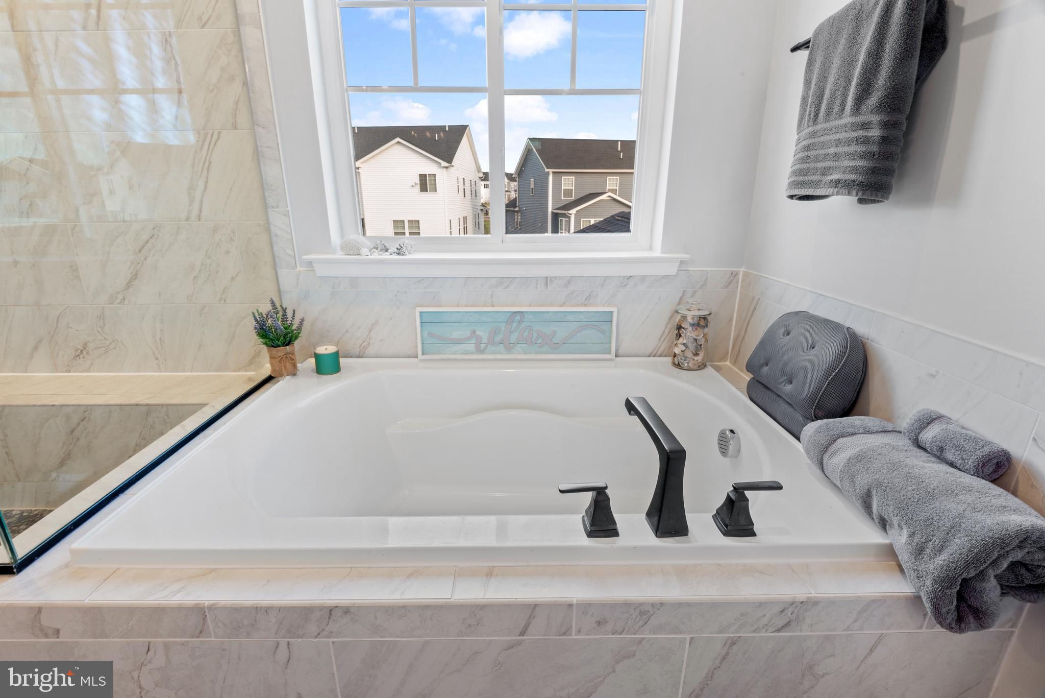 TWO RIVERS - Residential