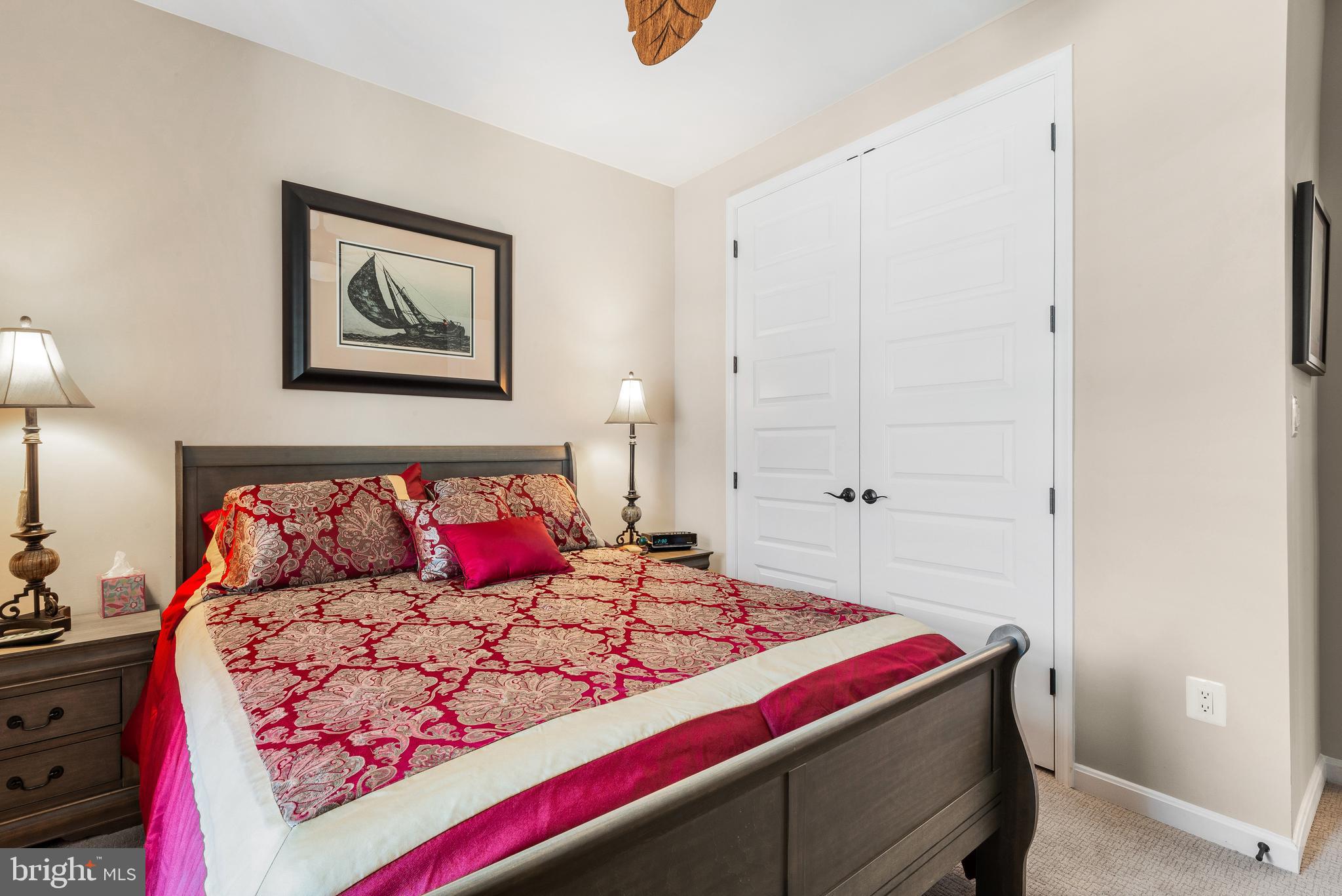 TWO RIVERS - Residential