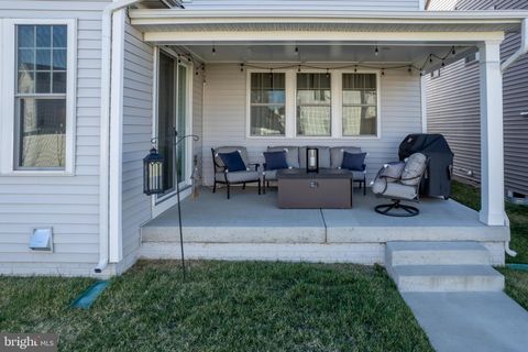listing image 82