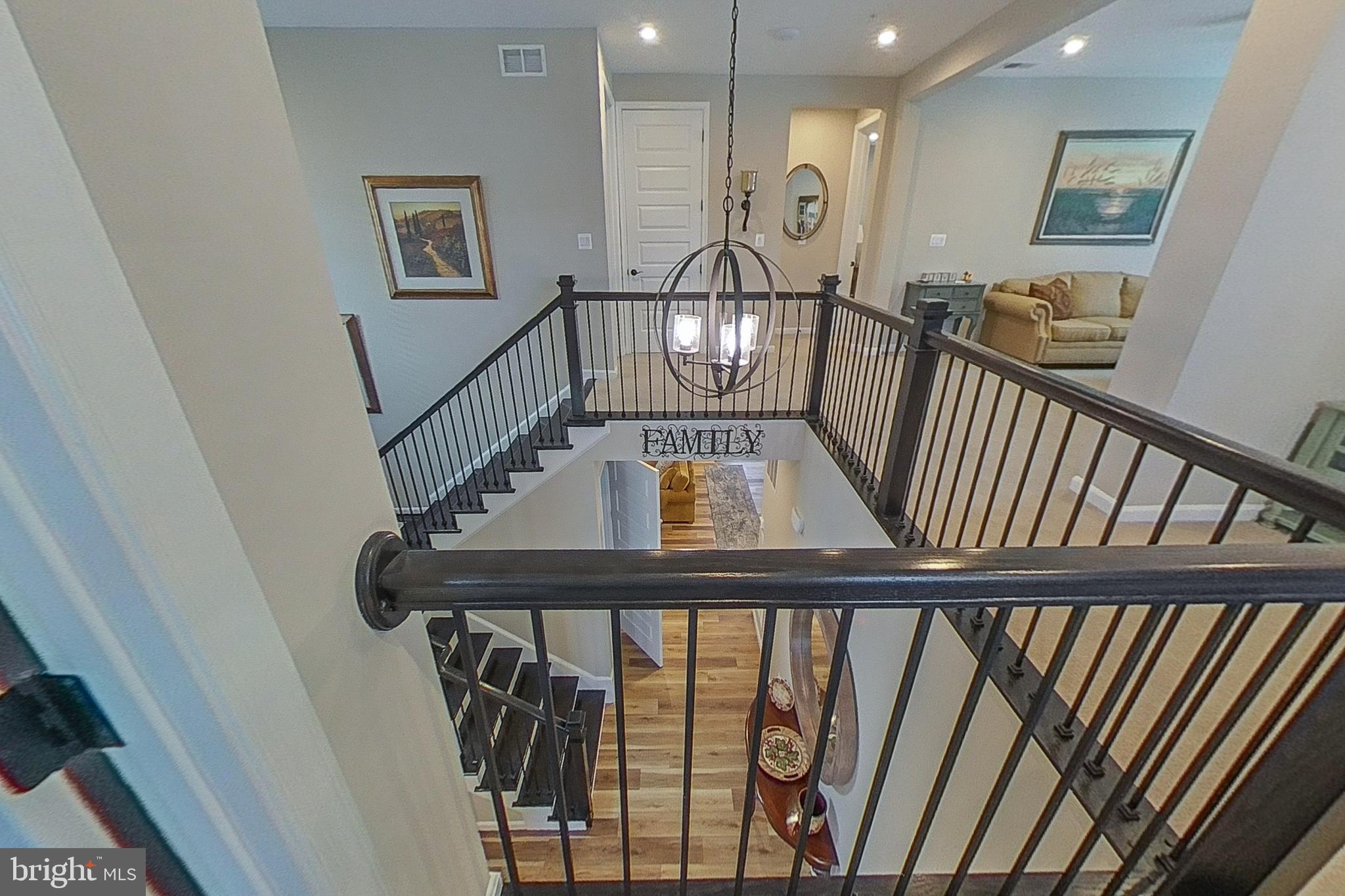 TWO RIVERS - Residential