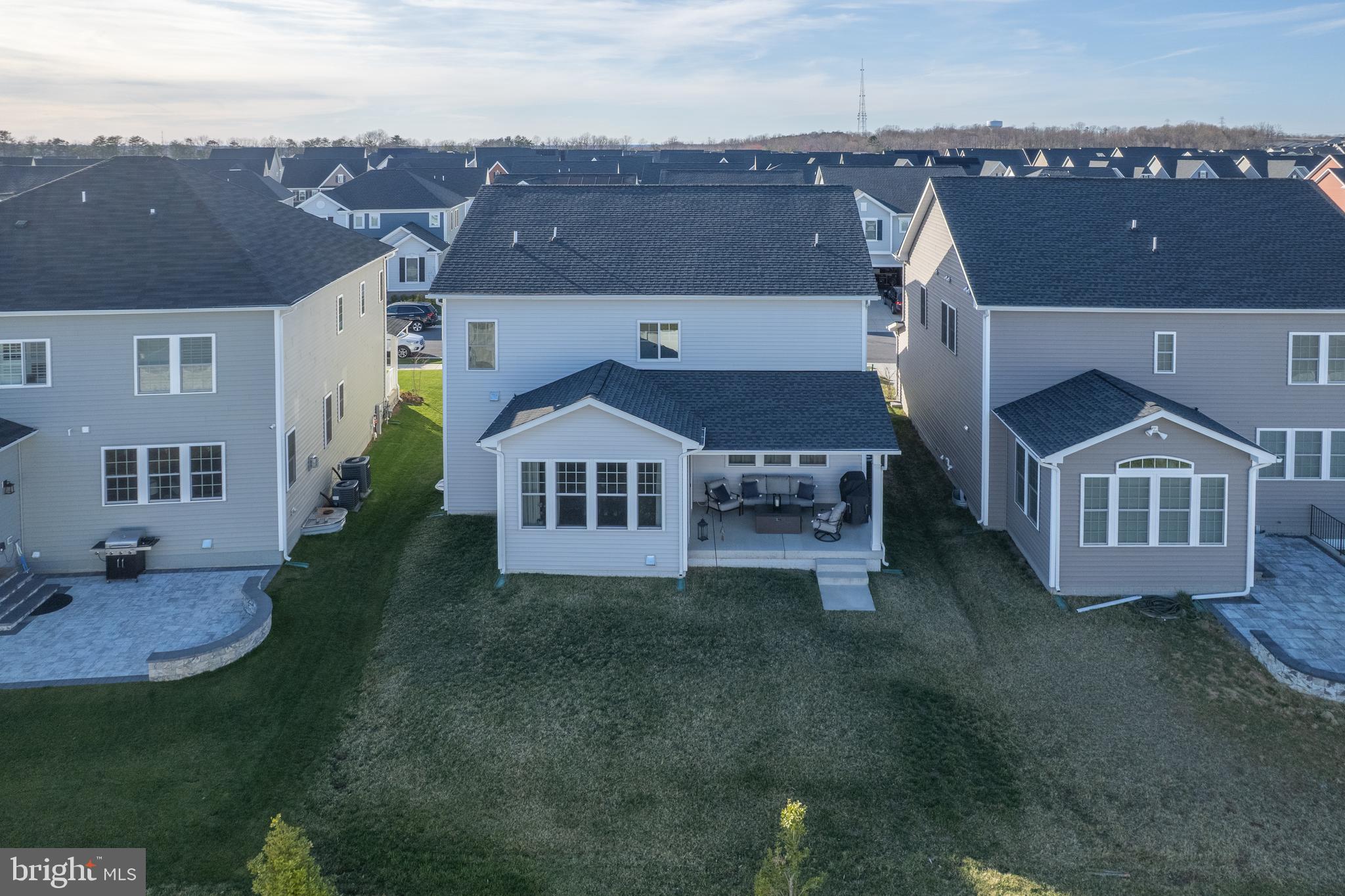 TWO RIVERS - Residential