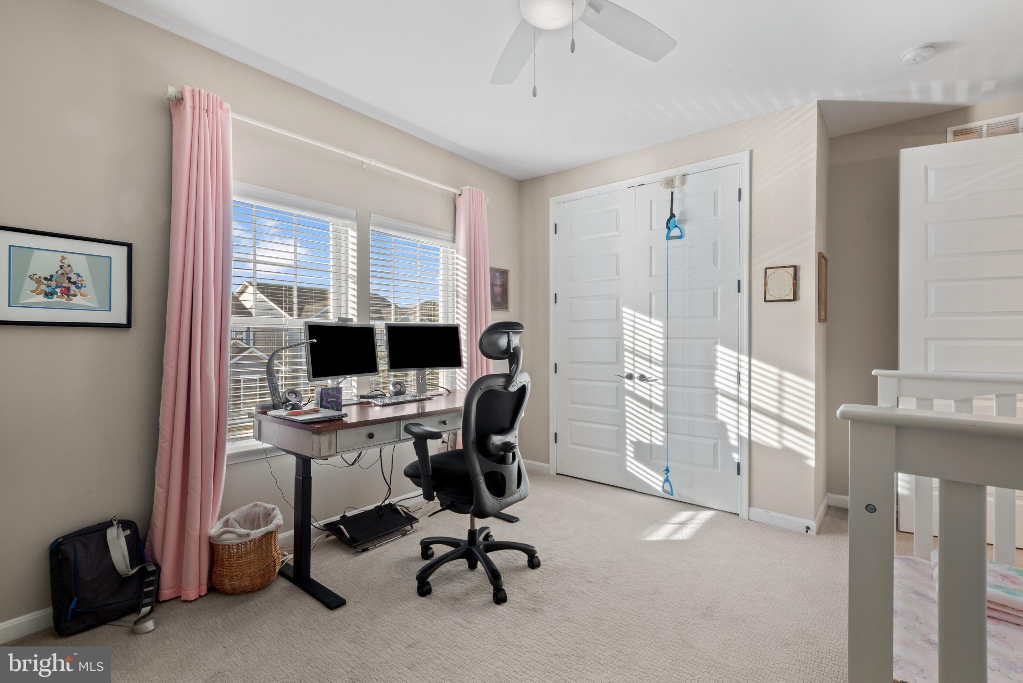 TWO RIVERS - Residential