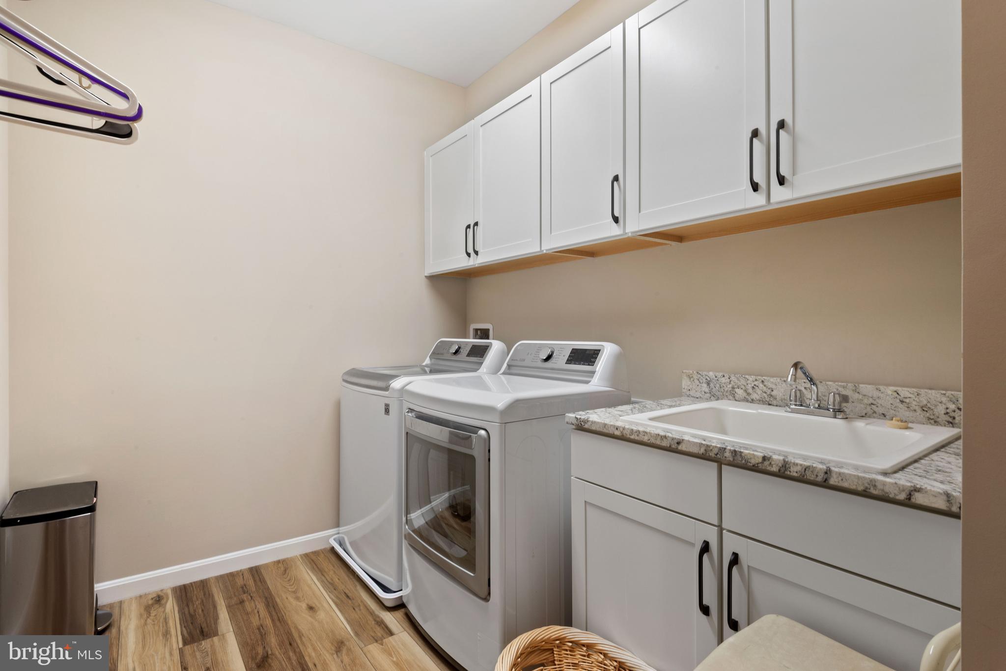 TWO RIVERS - Residential