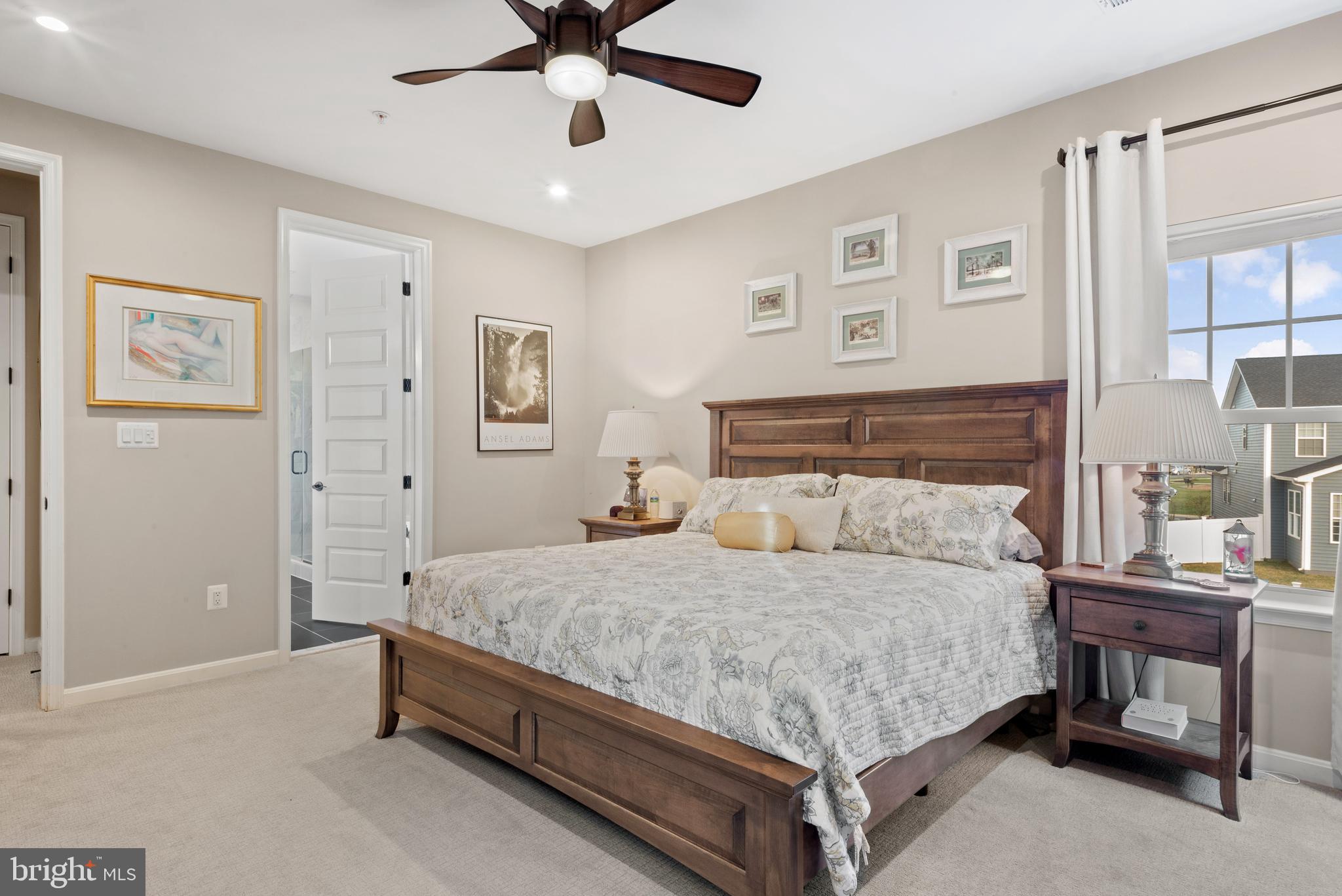 TWO RIVERS - Residential