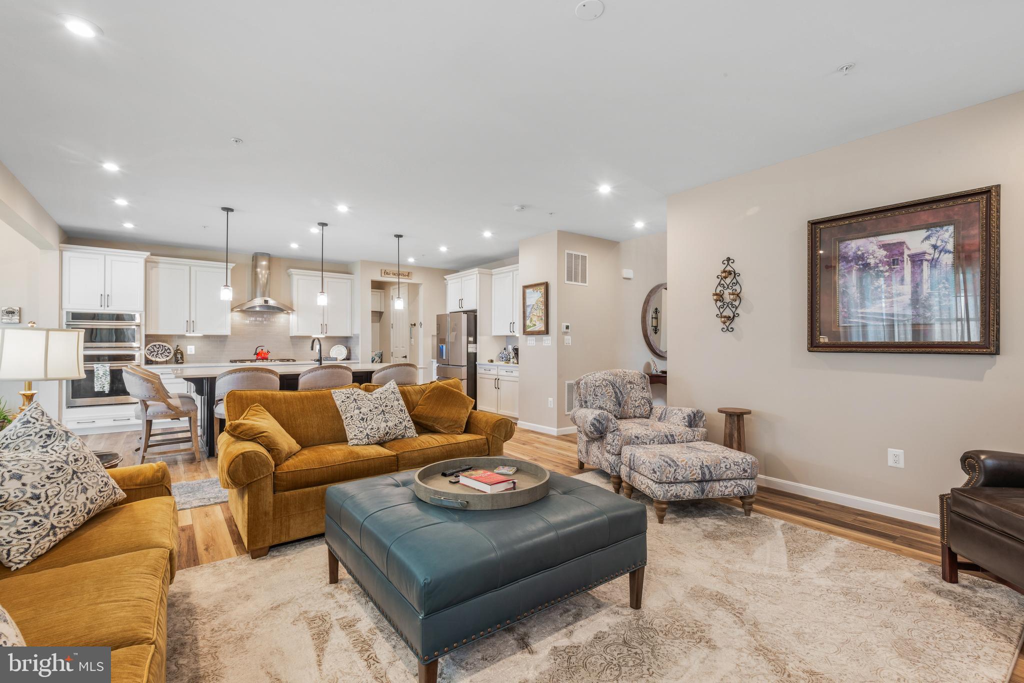 TWO RIVERS - Residential