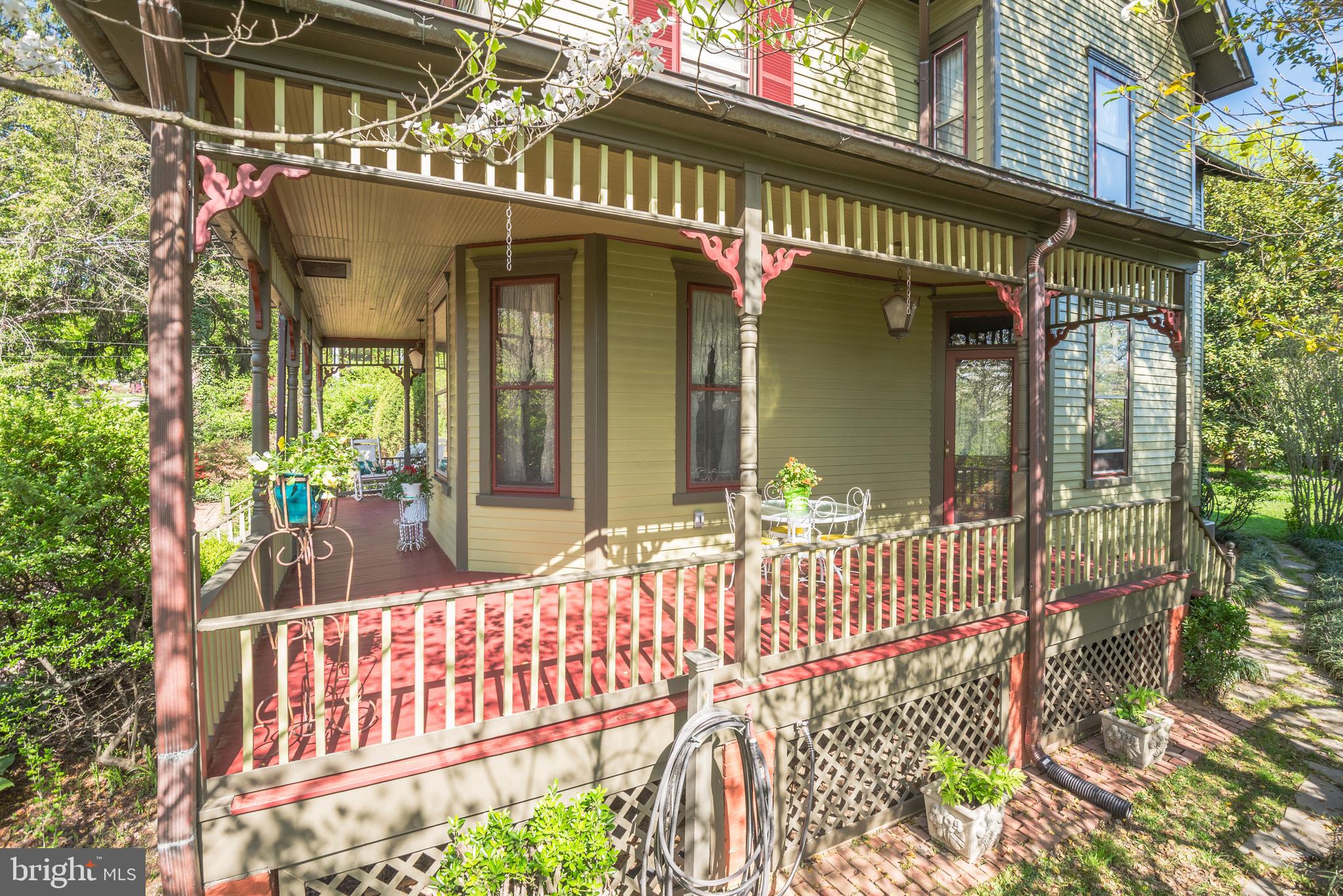 KENSINGTON PARK - Residential