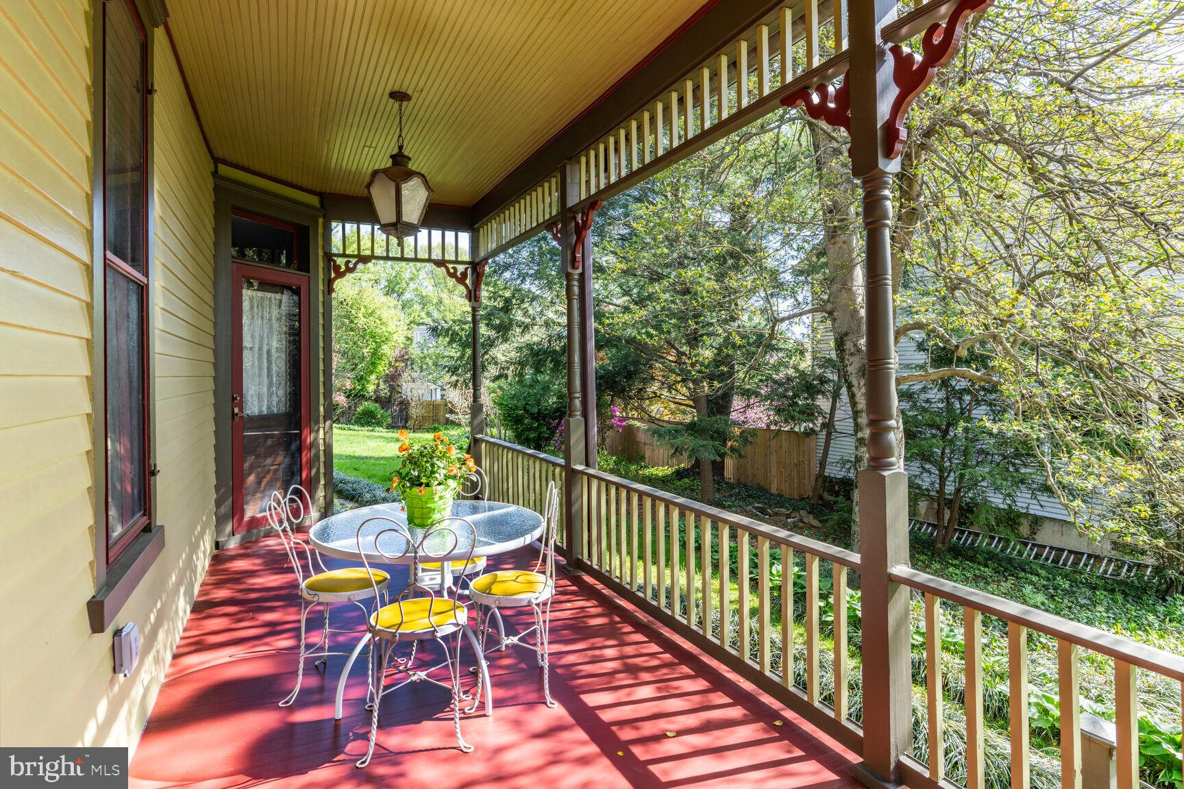 KENSINGTON PARK - Residential