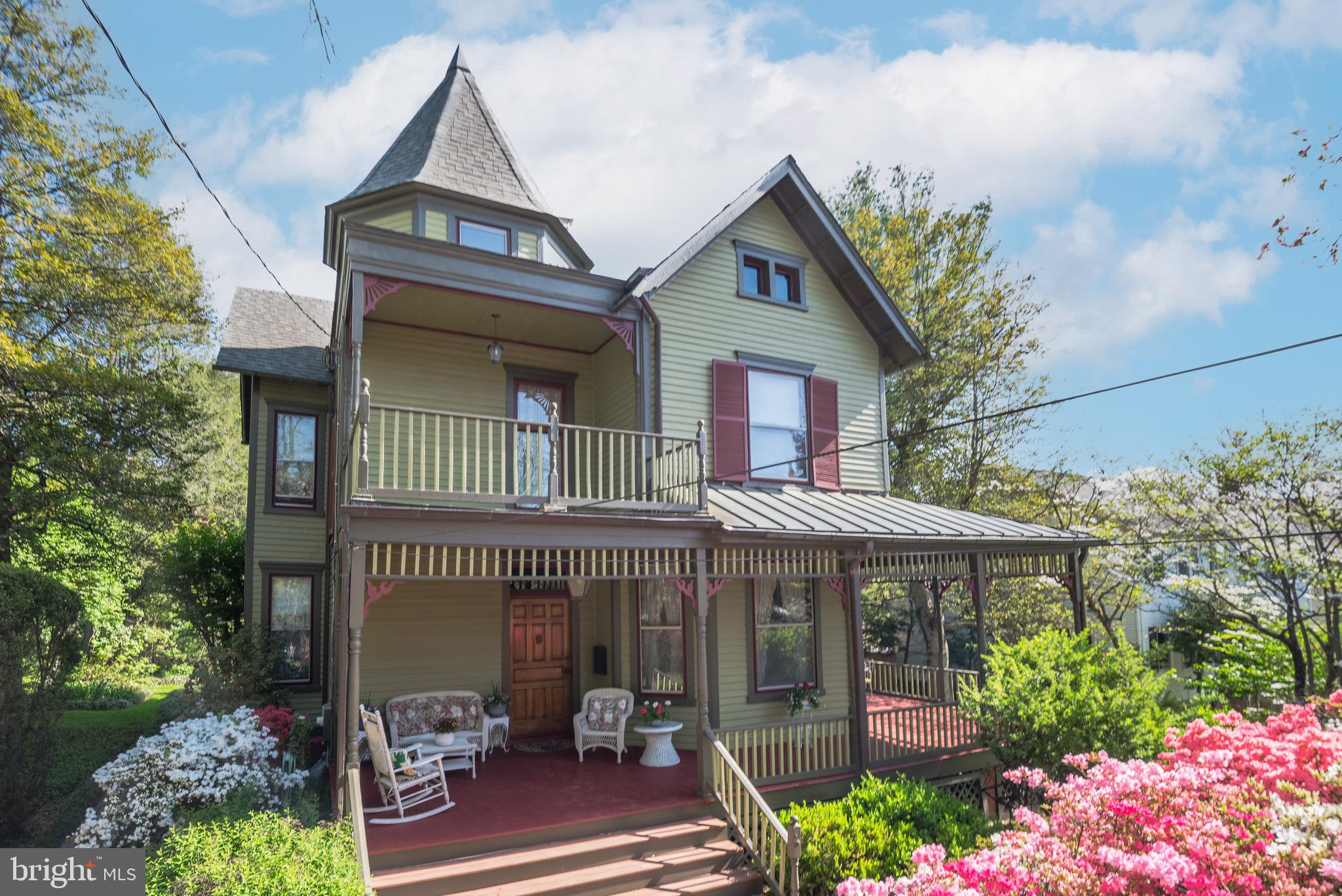 KENSINGTON PARK - Residential