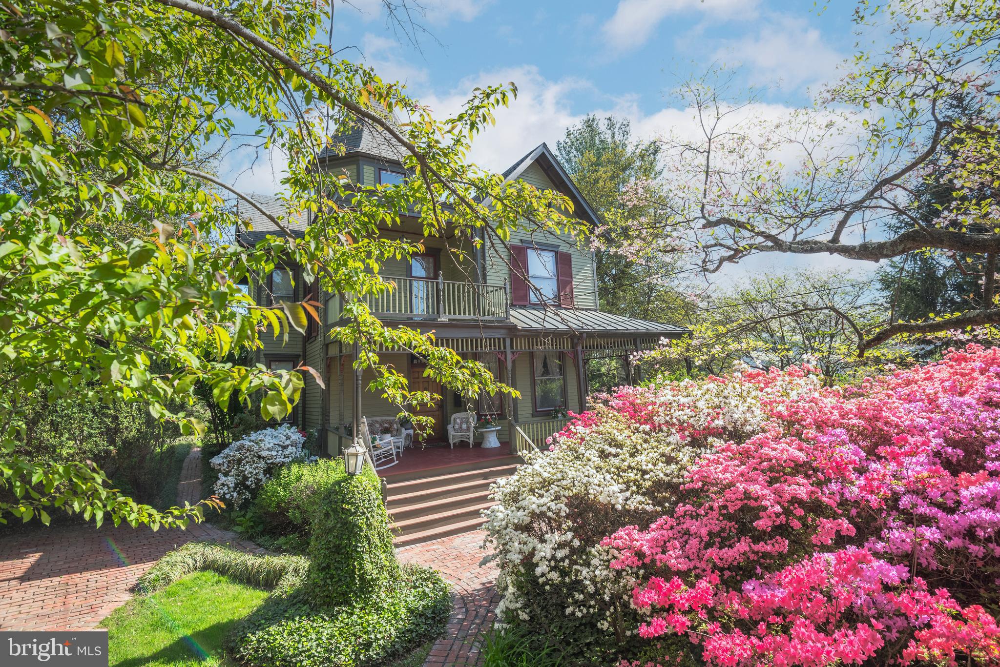 KENSINGTON PARK - Residential