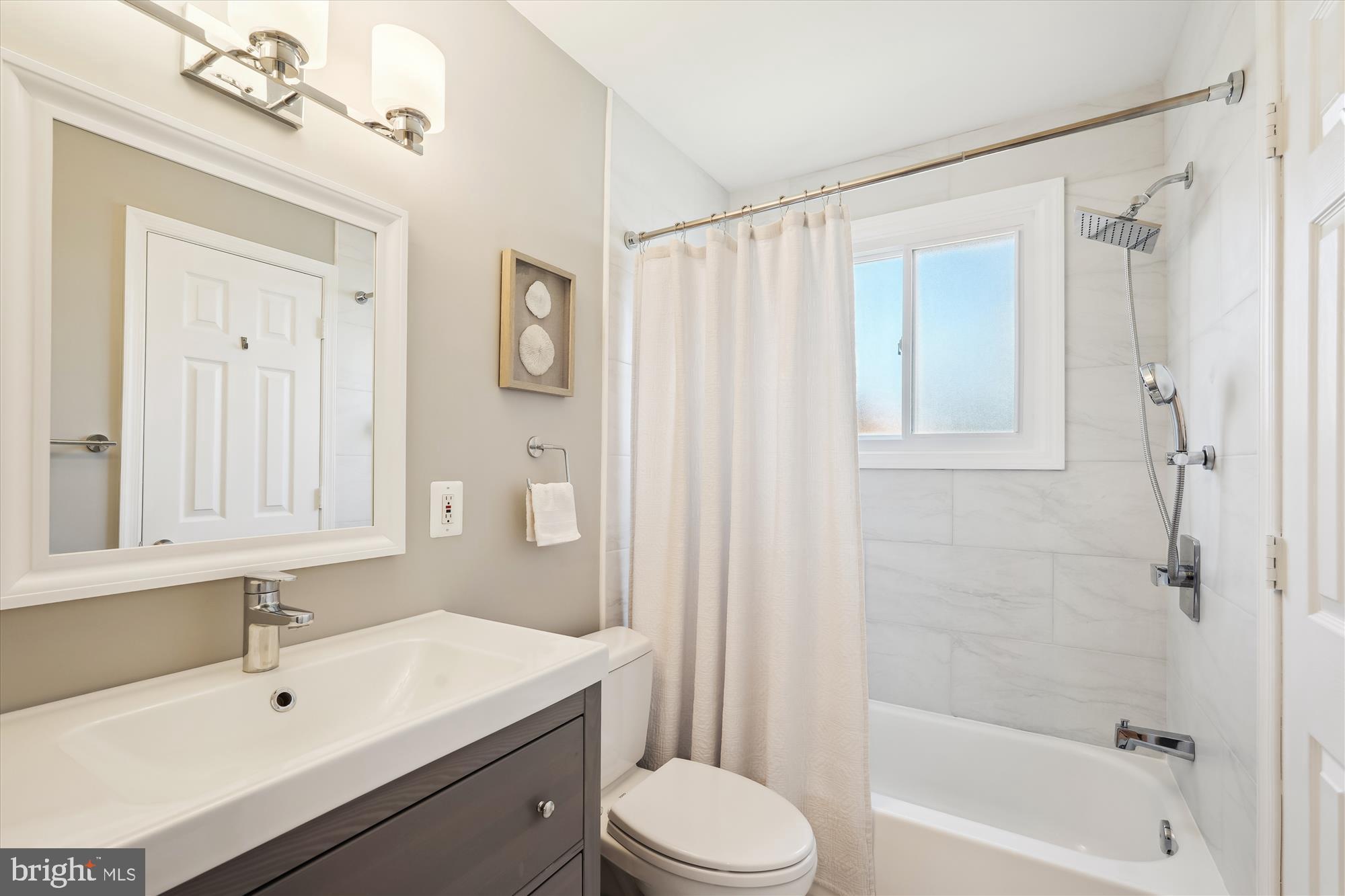 ASPEN HILL PARK - Residential