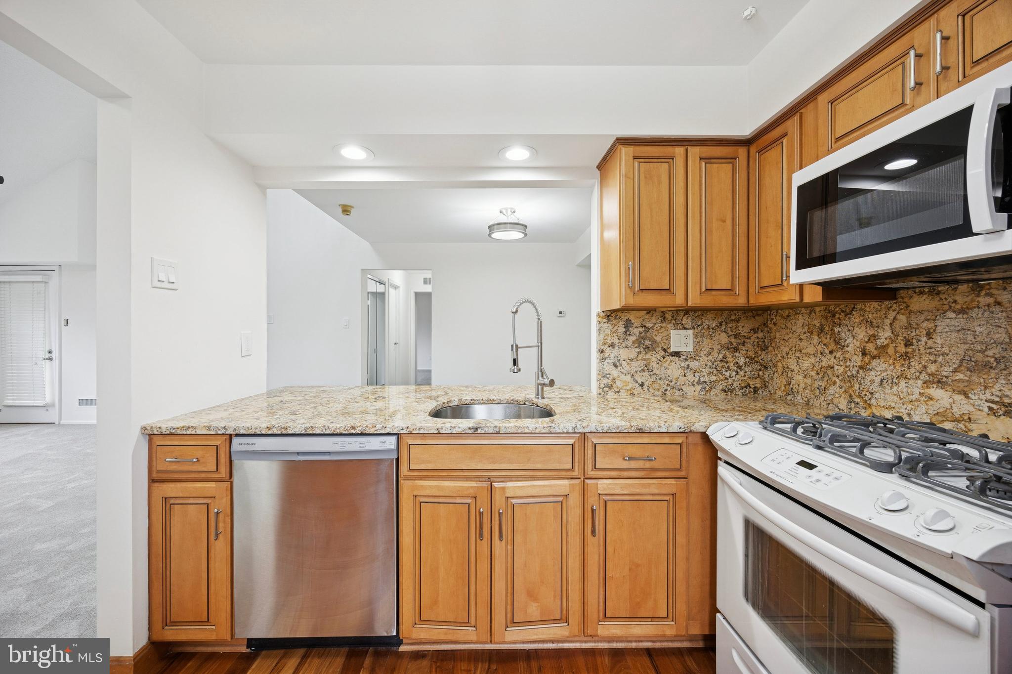 NEWTOWN GRANT - Residential