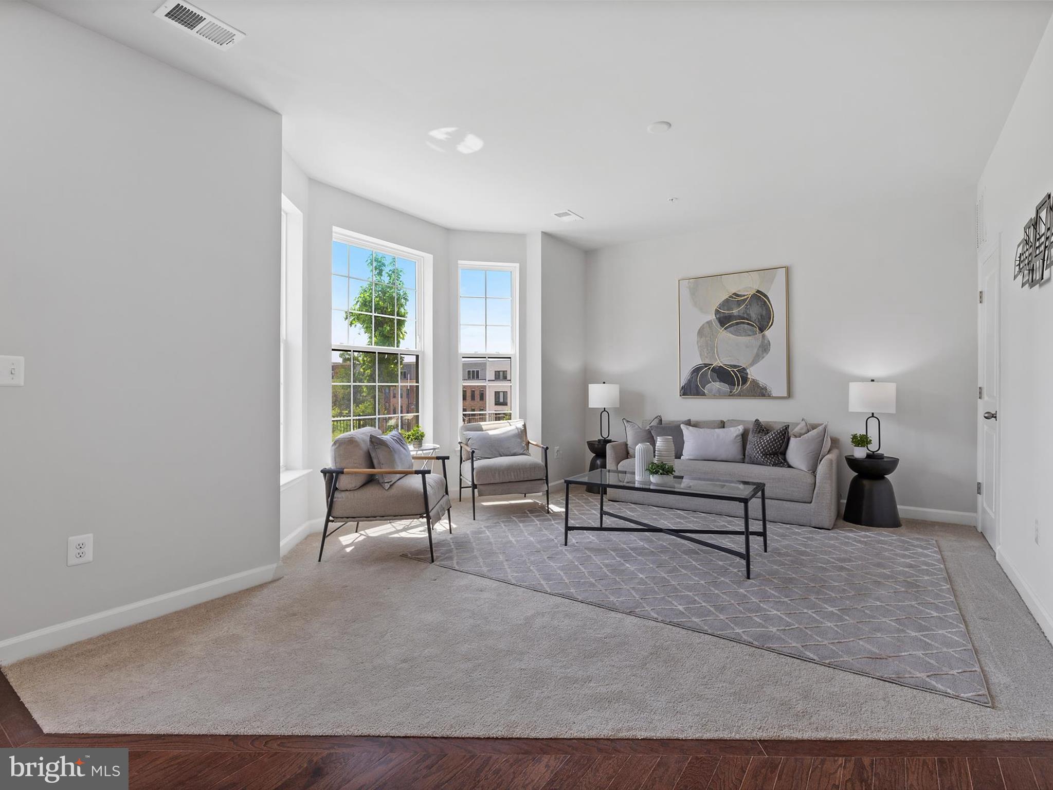 POTOMAC OVERLOOK CONDO - Residential