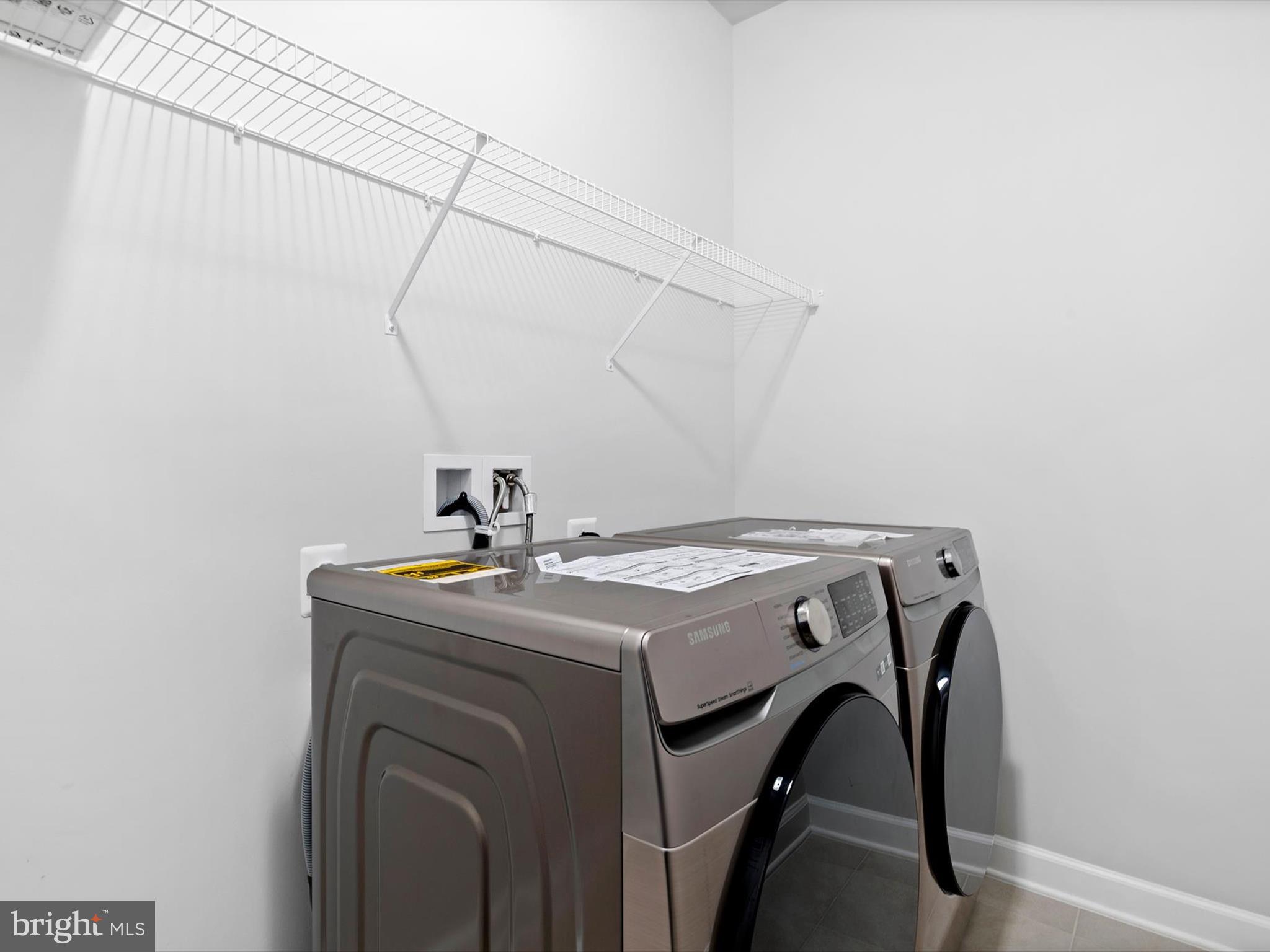 POTOMAC OVERLOOK CONDO - Residential