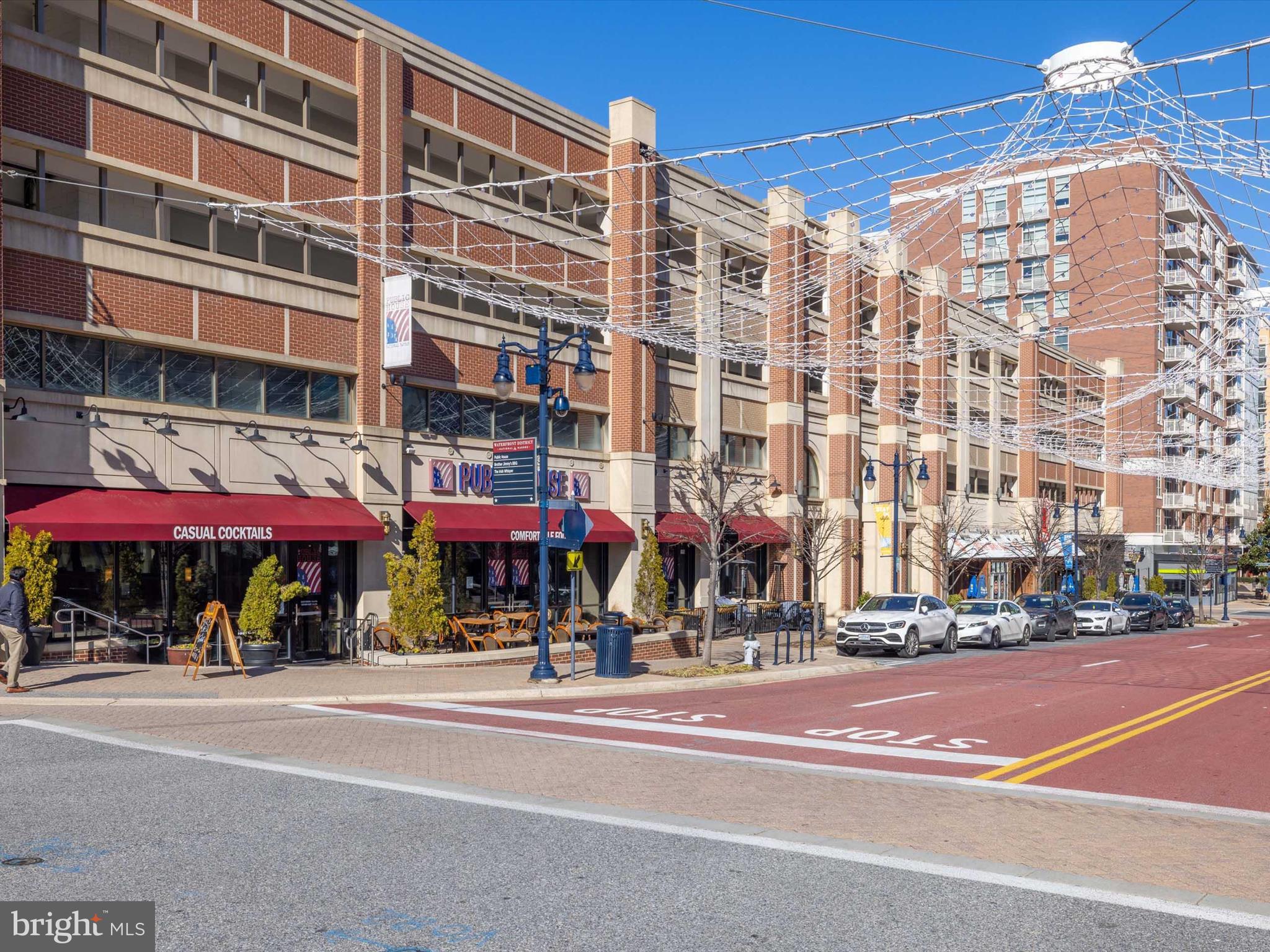 POTOMAC OVERLOOK CONDO - Residential