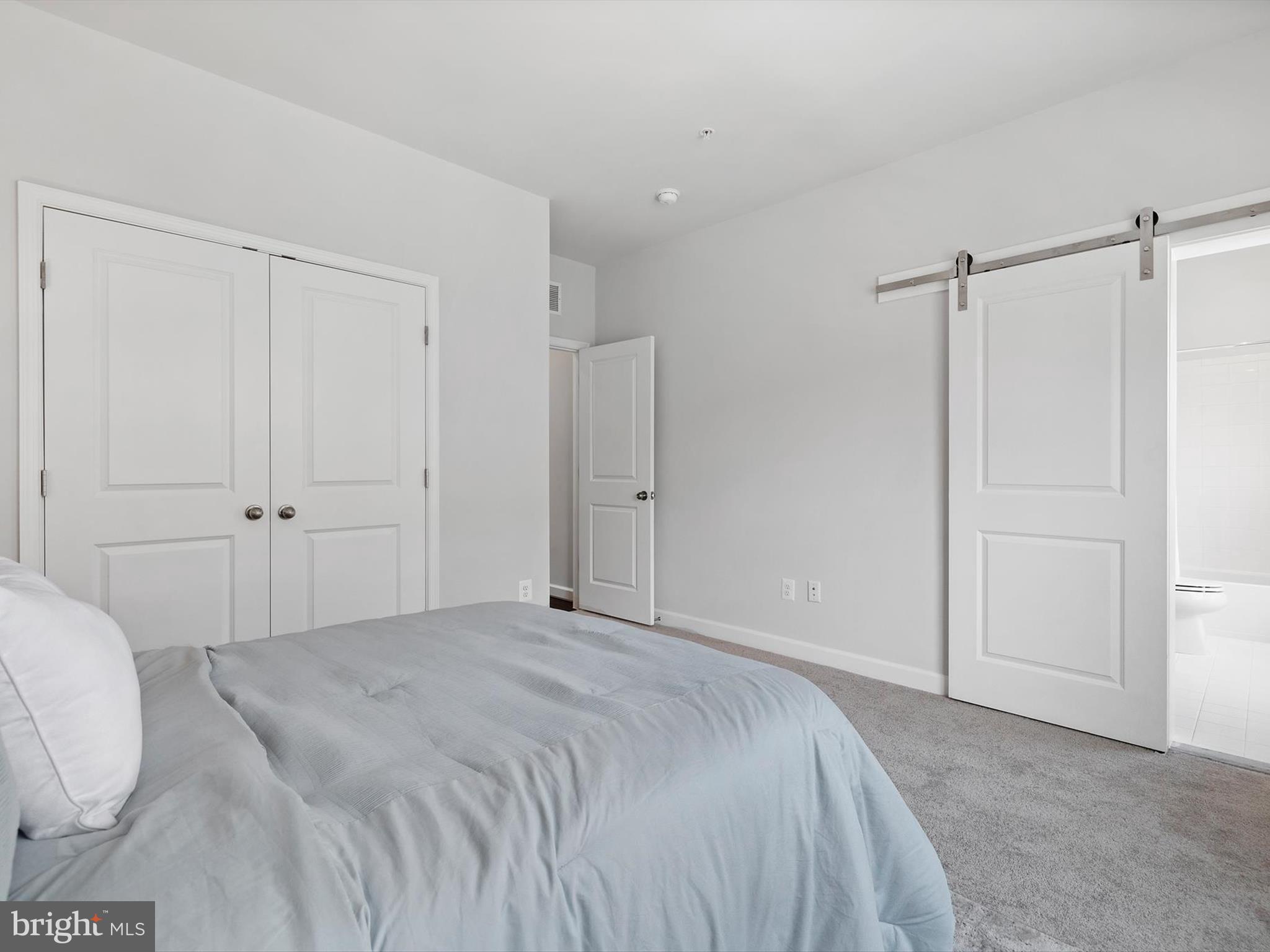 POTOMAC OVERLOOK CONDO - Residential