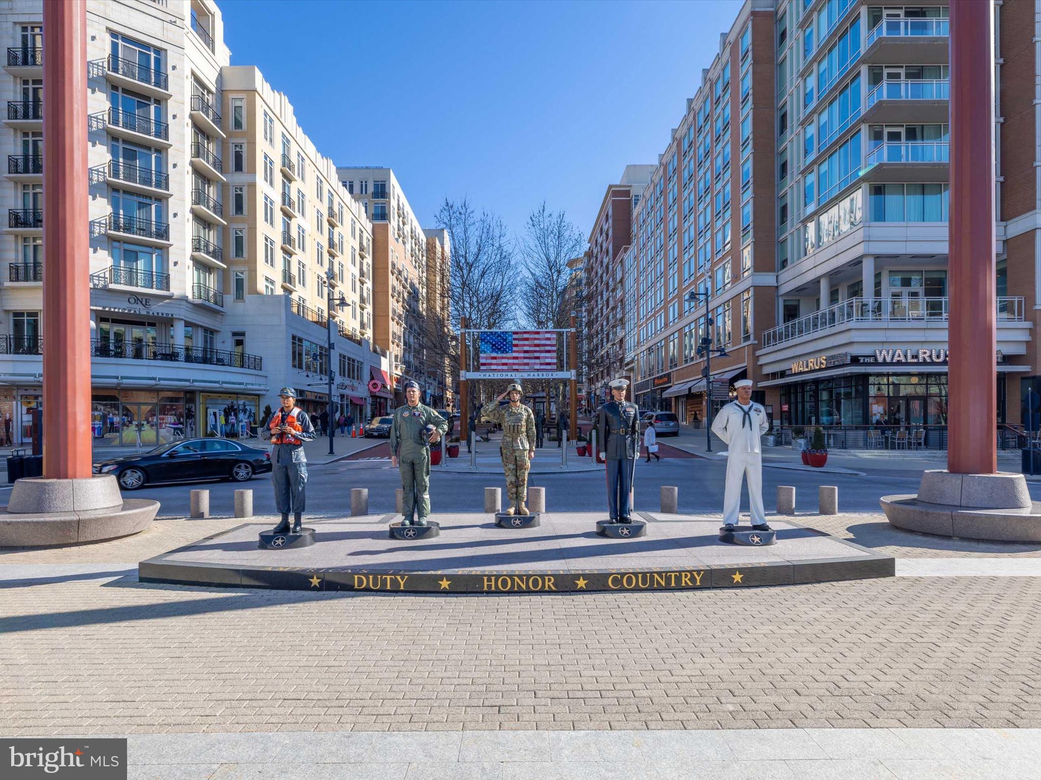 POTOMAC OVERLOOK CONDO - Residential