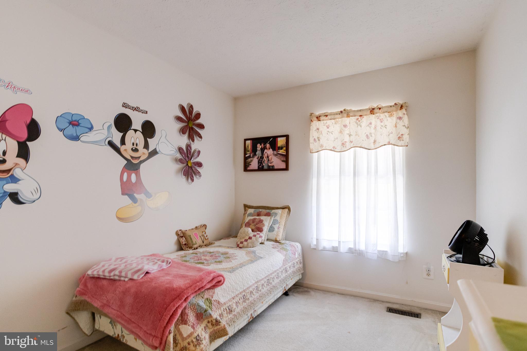 WOODS OF BAYVIEW - Residential